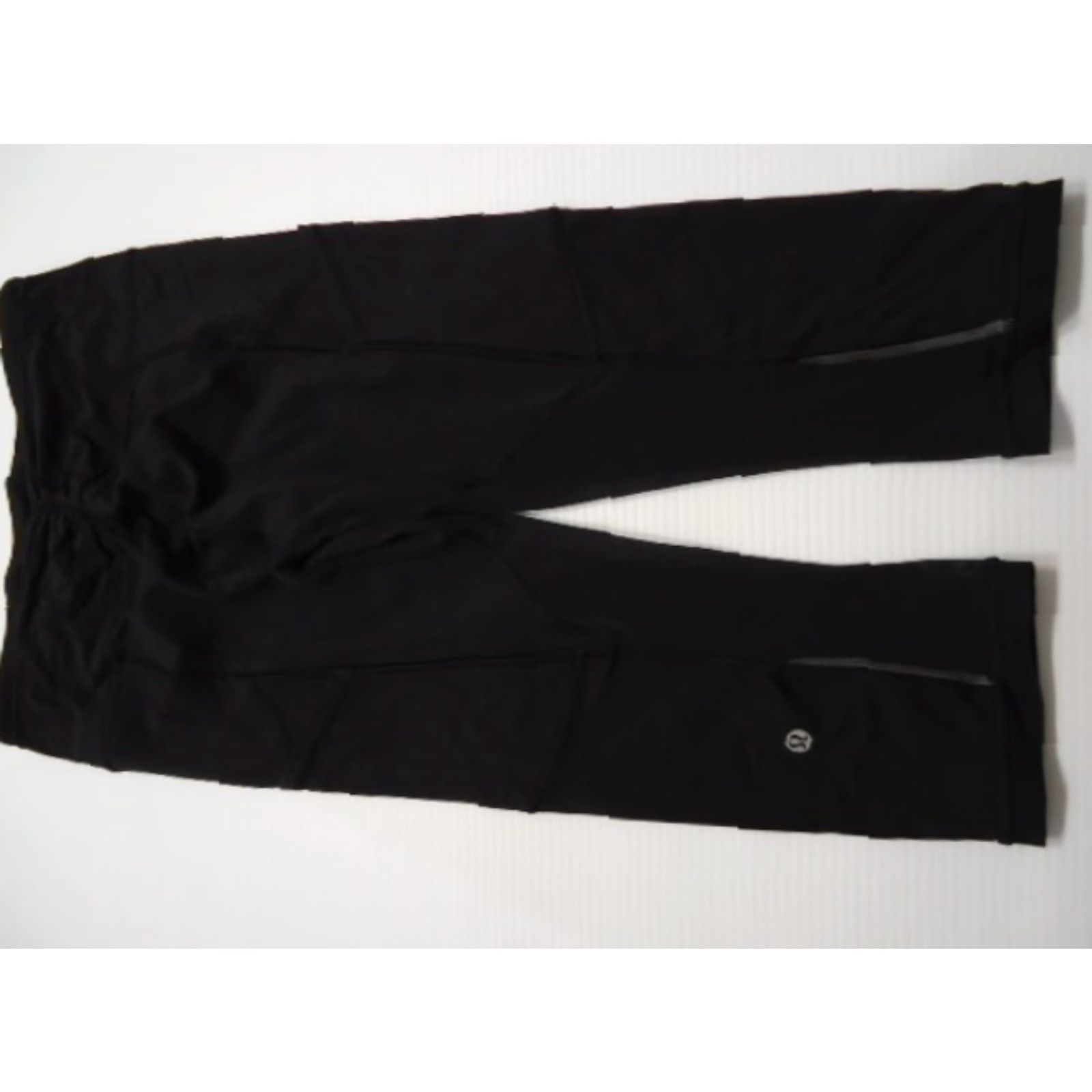Lululemon Lululemon Women Shorts 6 Black Poly Blend Pull On Activewear Capri Leggings Size 27" / US 4 / IT 40 - 3 Thumbnail