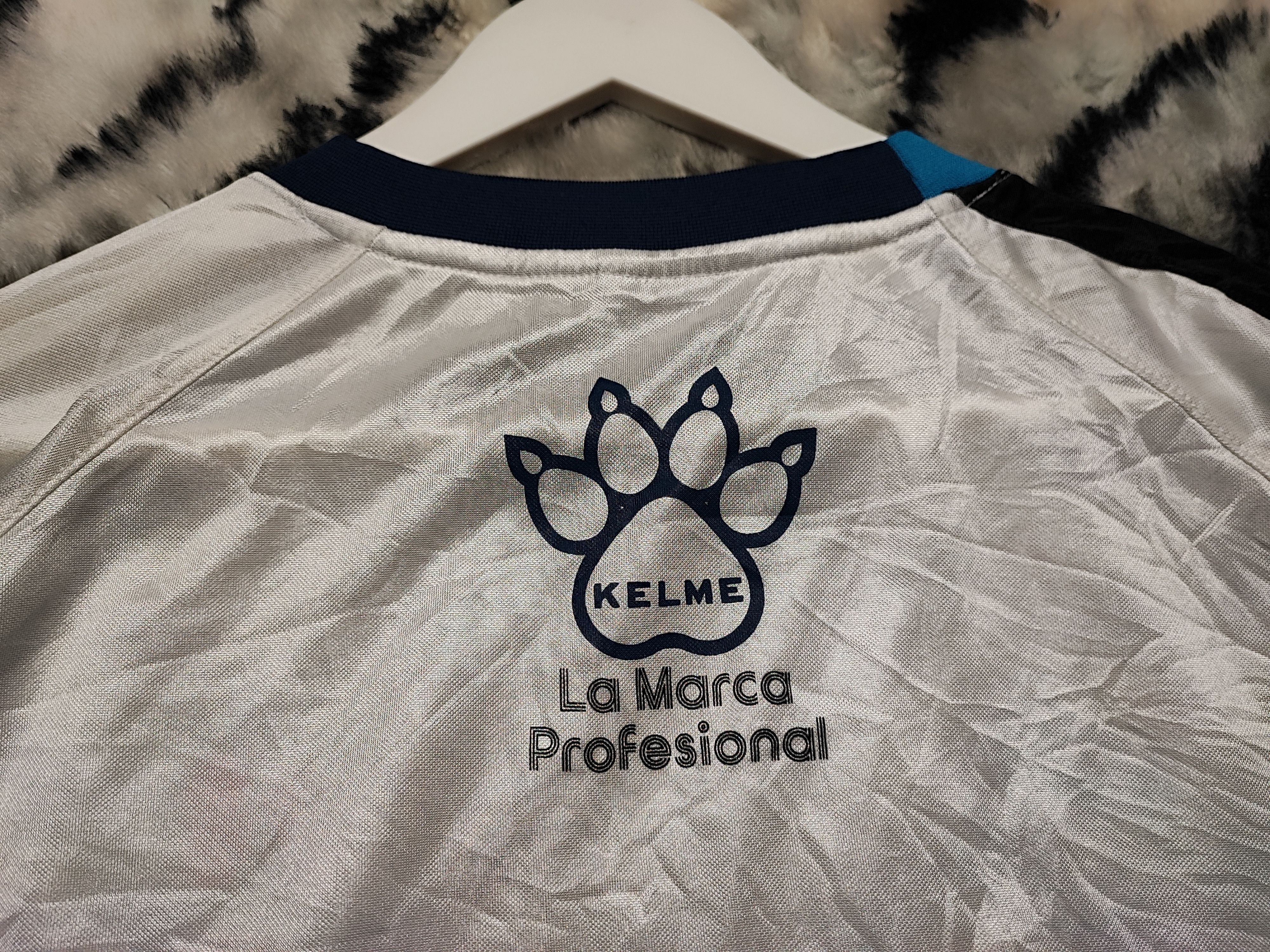 Japanese Brand × Vintage Kelme Jersey KFB Size US L / EU 52-54 / 3 - 14 Thumbnail