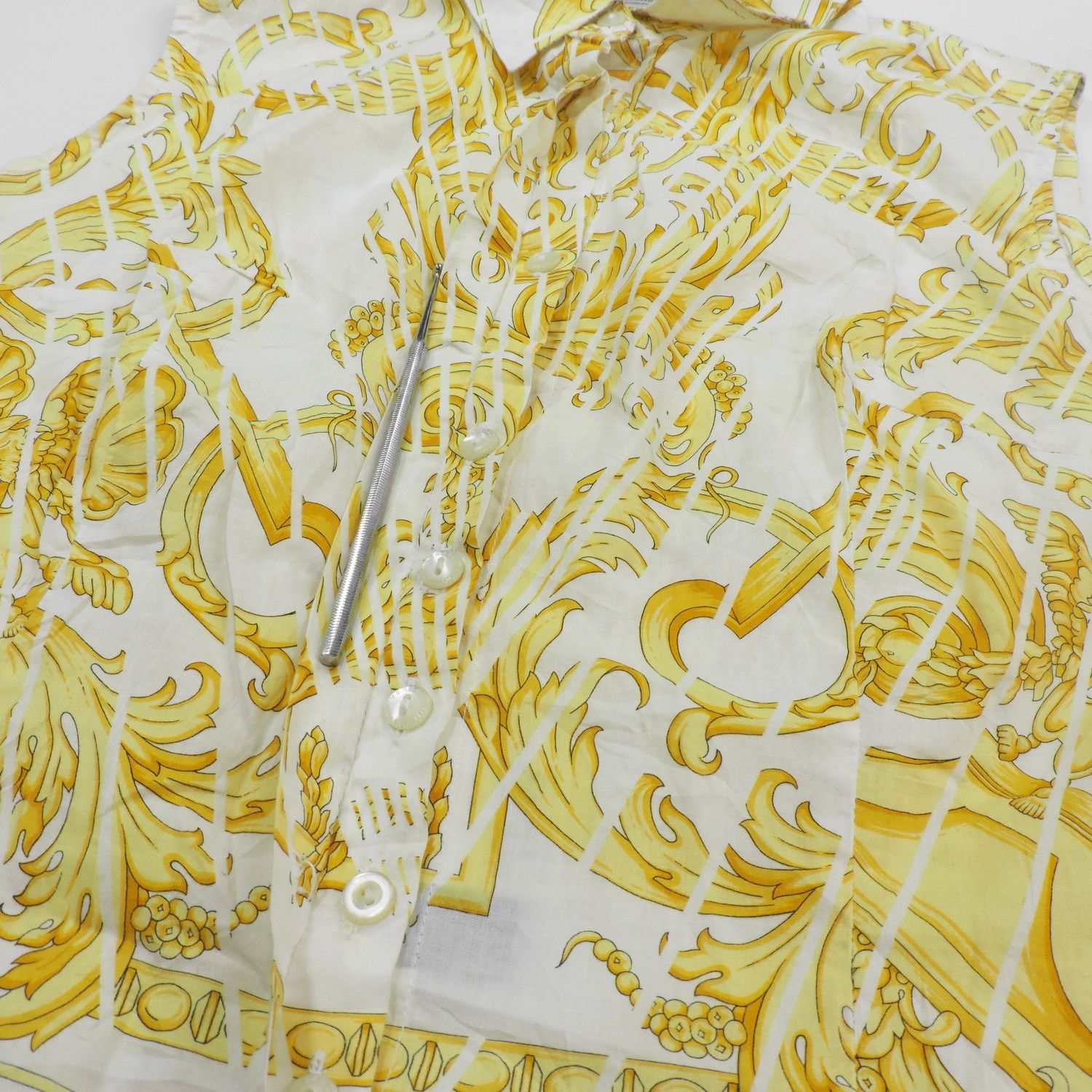 Versace VERSACE JEANS SIGNATURE BAROQUE VEST SHIRT Size XL / US 12-14 / IT 48-50 - 9 Thumbnail