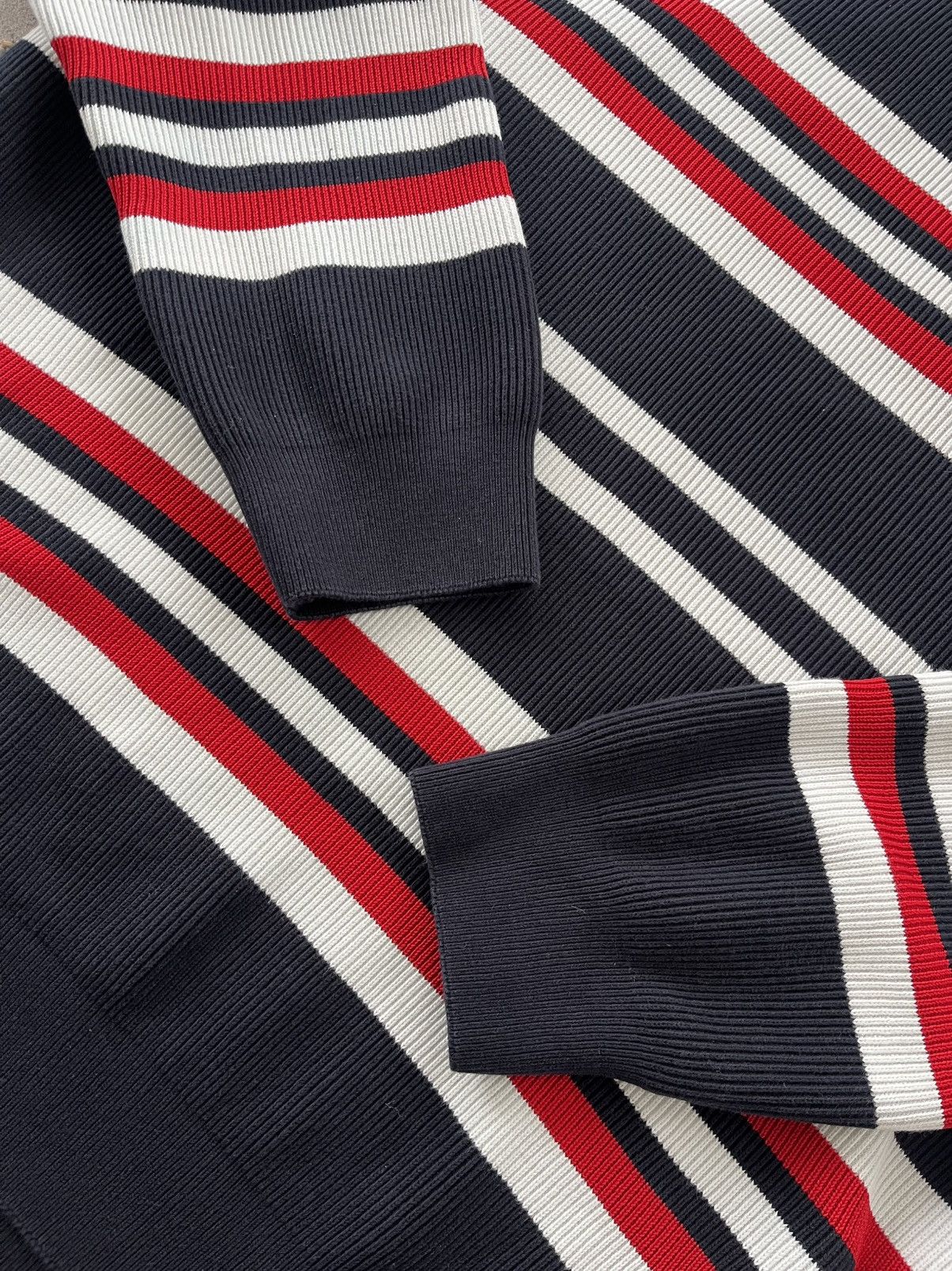 Lacoste Lacoste Made in France striped Minimalistic Sweater Y2K Size US XL / EU 56 / 4 - 9 Thumbnail