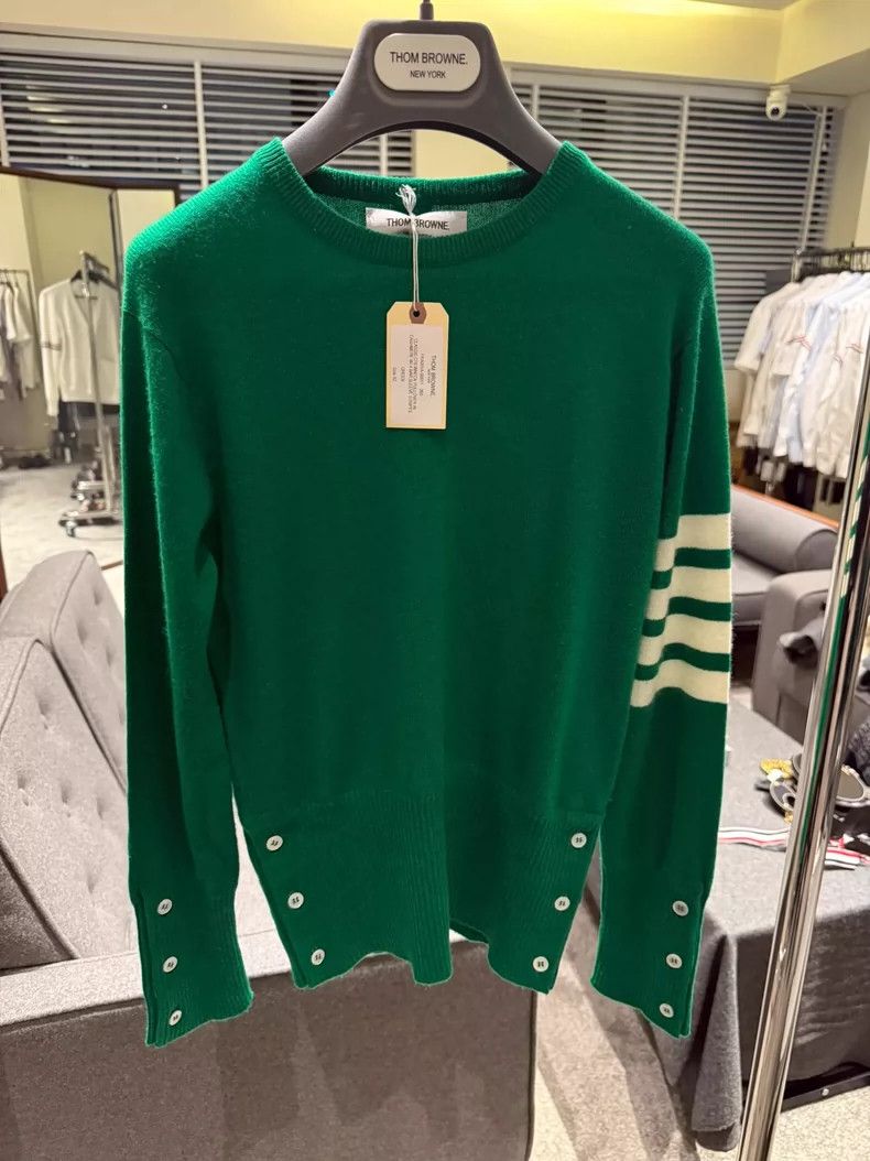 Thom Browne Thom browne Green cashmere pullover long sleeves 2504-Nexta Size M / US 6-8 / IT 42-44 - 1 Thumbnail