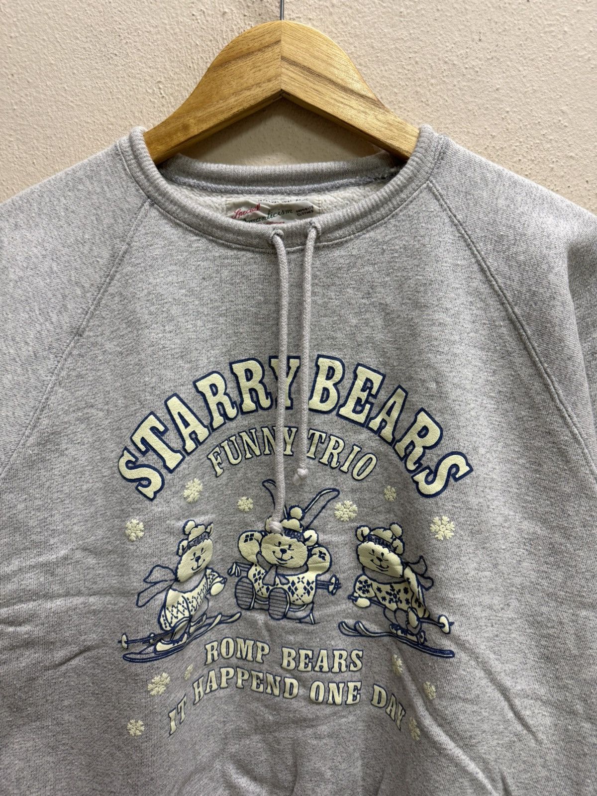 Vintage Vintage Groovy Starry Bears Funny Trio Cropped Sweatshirt Size S / US 4 / IT 40 - 14 Thumbnail