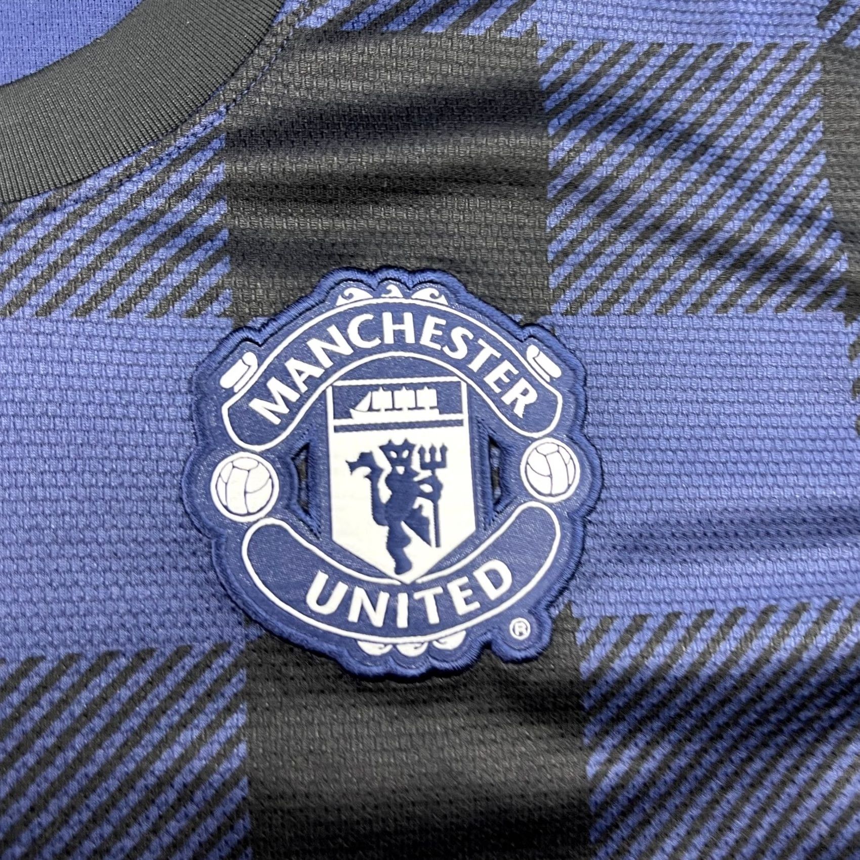 Nike Nike Manchester United 2013 2014 Away Football Jersey Shirt Large L Blue Mens Blog? Size US L / EU 52-54 / 3 - 6 Thumbnail