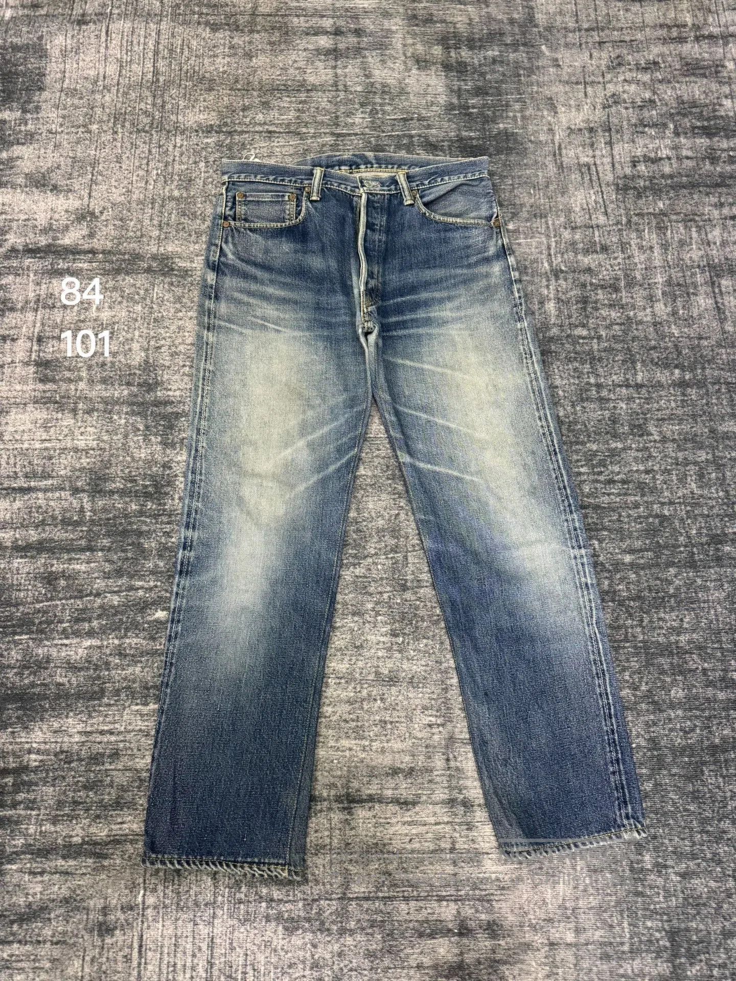 Vintage Vintage 90s Washed Blue Jeans. Size US 31 - 1 Thumbnail