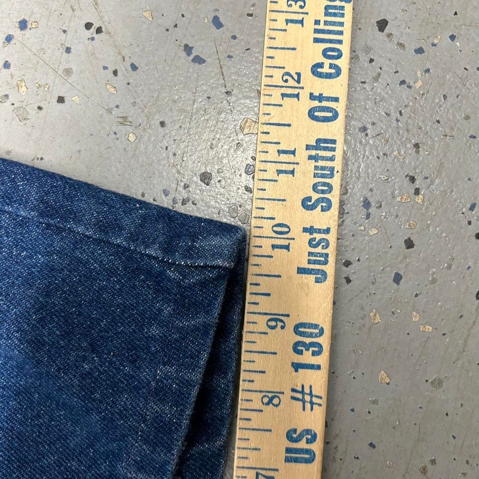 Other VTG Roebucks Dark wash denim shorts Size US 38 / EU 54 - 6 Thumbnail