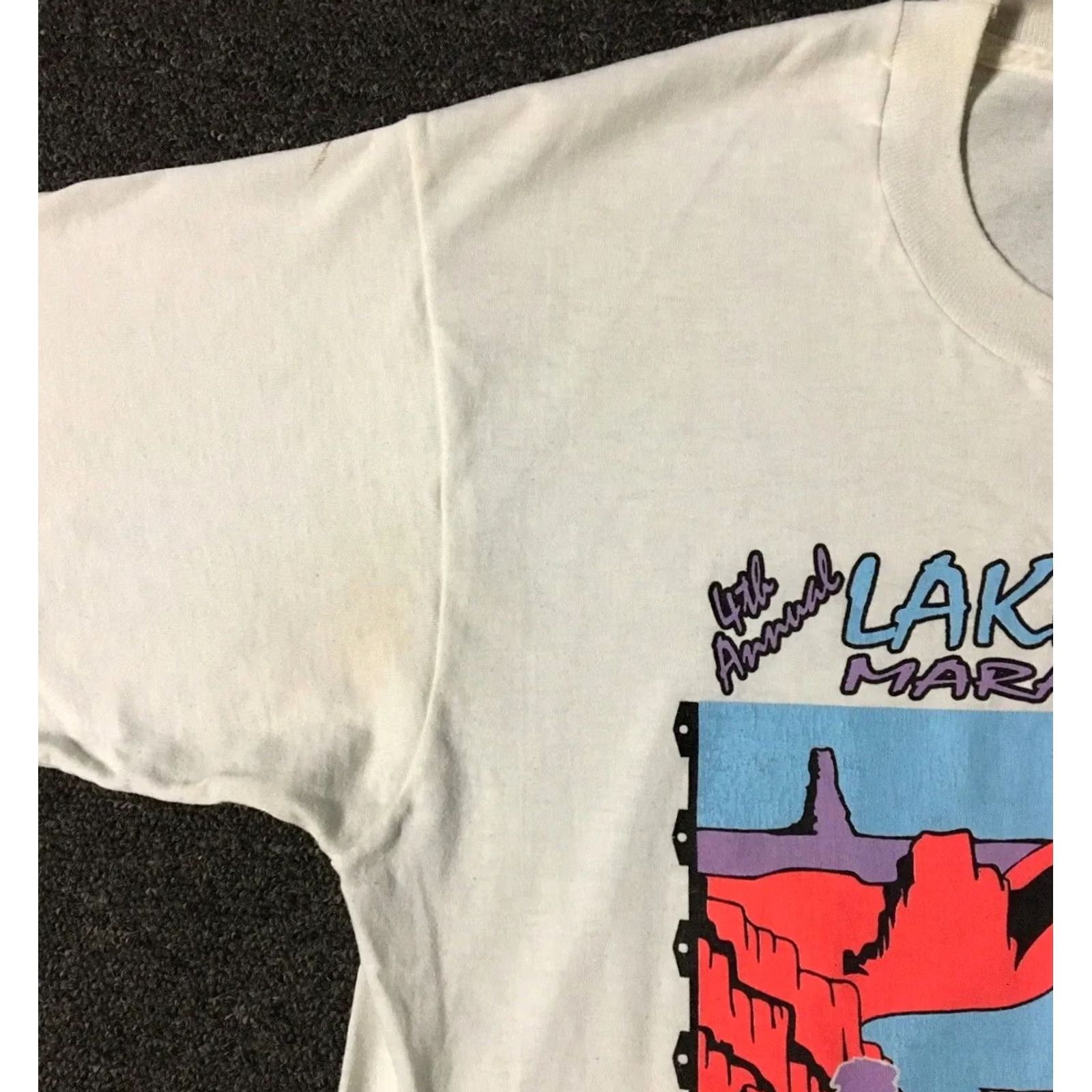 Vintage VINTAGE 90s Lake Powell Marathon Faded Shirt M Nature Art Surf Beach Grunge Track PE Single Stitch White Mens Graphic Tee"} Size US M / EU 48-50 / 2 - 7 Thumbnail