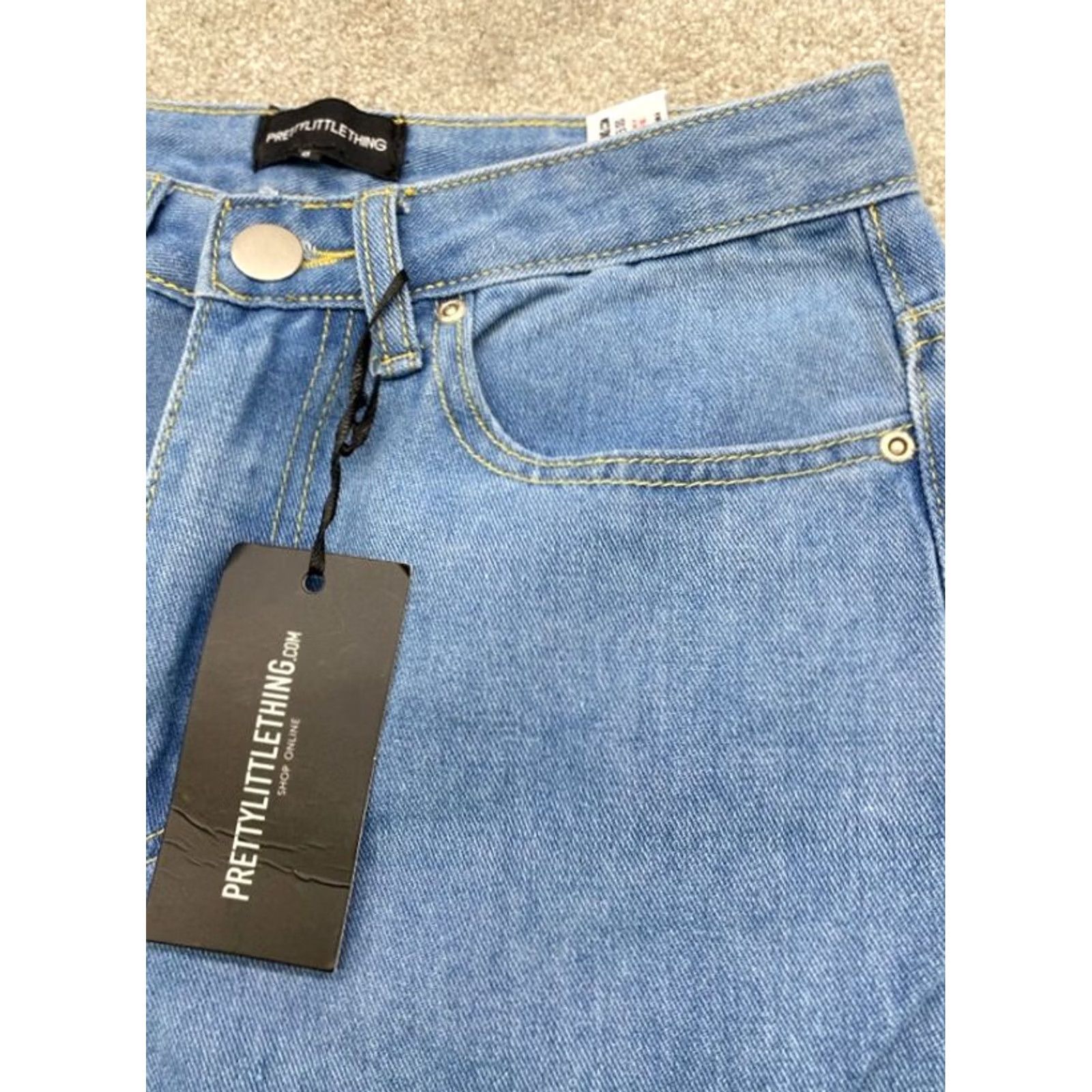 PrettyLittleThing NWT Pretty Little Things Jeans Turnup Mom Women's 8 Blue Denim 28 Inseam 30" 5-Pocket Rise 12.5" Cotton Spandex Regular 5746 Size 30" / US 8 / IT 44 - 3 Thumbnail