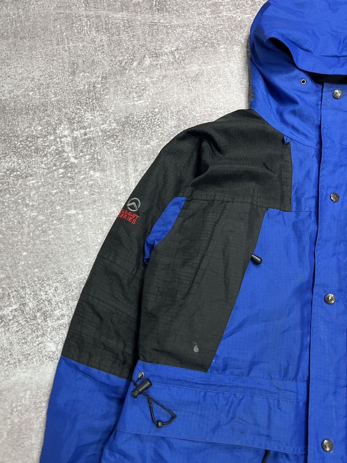 The North Face Vintage The North Face Gore Tex Summit Series Jacket Size US M / EU 48-50 / 2 - 6 Thumbnail