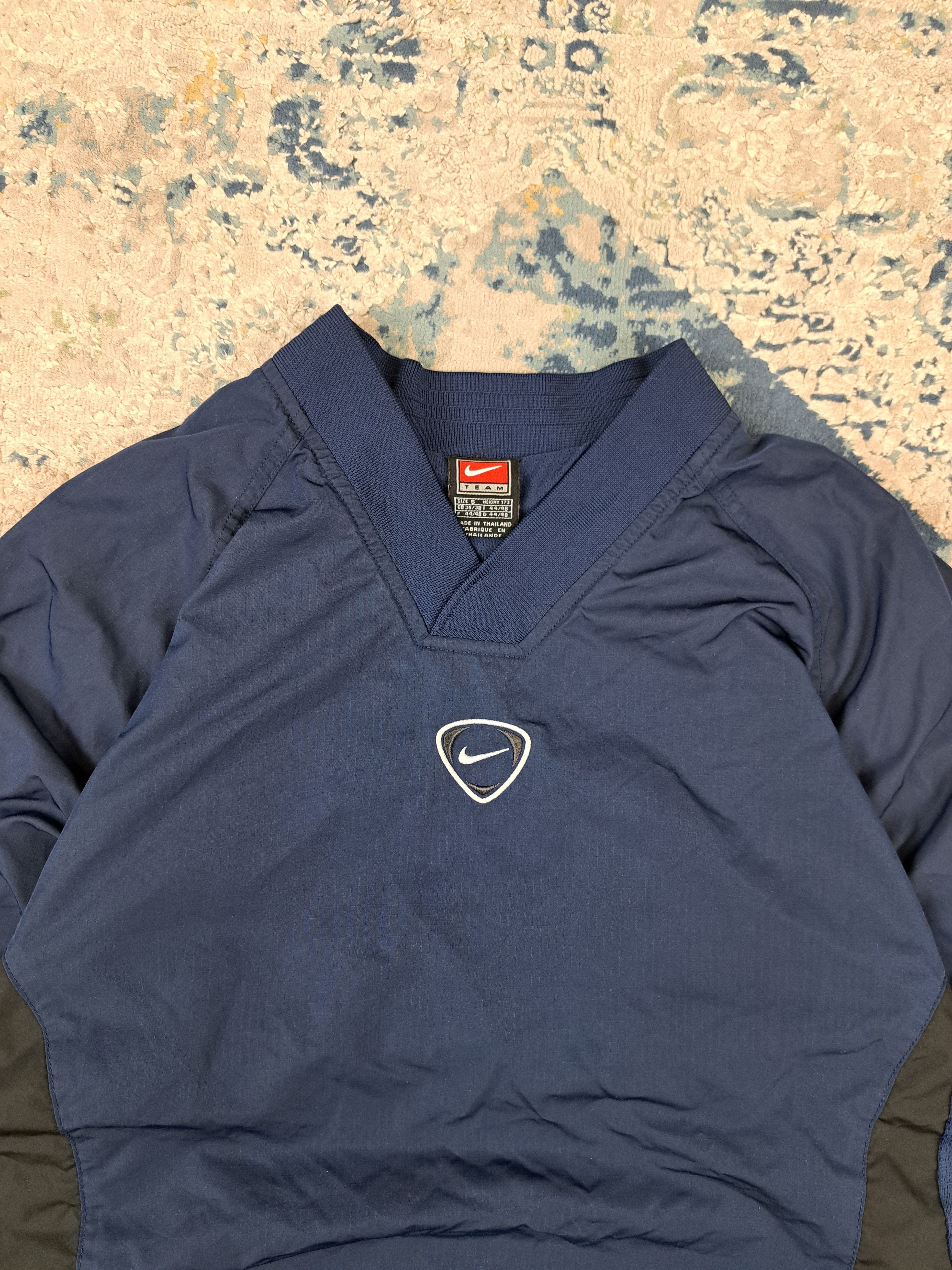 Nike Vintage 90s Nike Center Swoosh Boxy Fit Team Sweatshirt Size US S / EU 44-46 / 1 - 2 Thumbnail