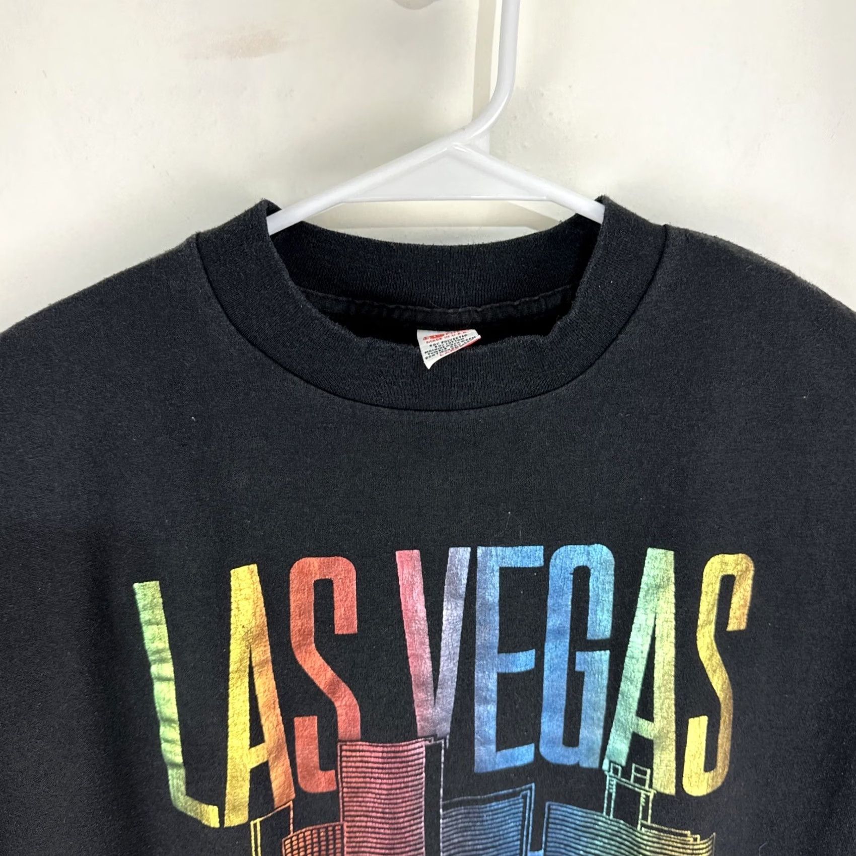 Vintage VINTAGE Las Vegas T Shirt XL Gambling Hotels Casinos City Scape Textile Prints 90s Mens Size US XL / EU 56 / 4 - 4 Thumbnail