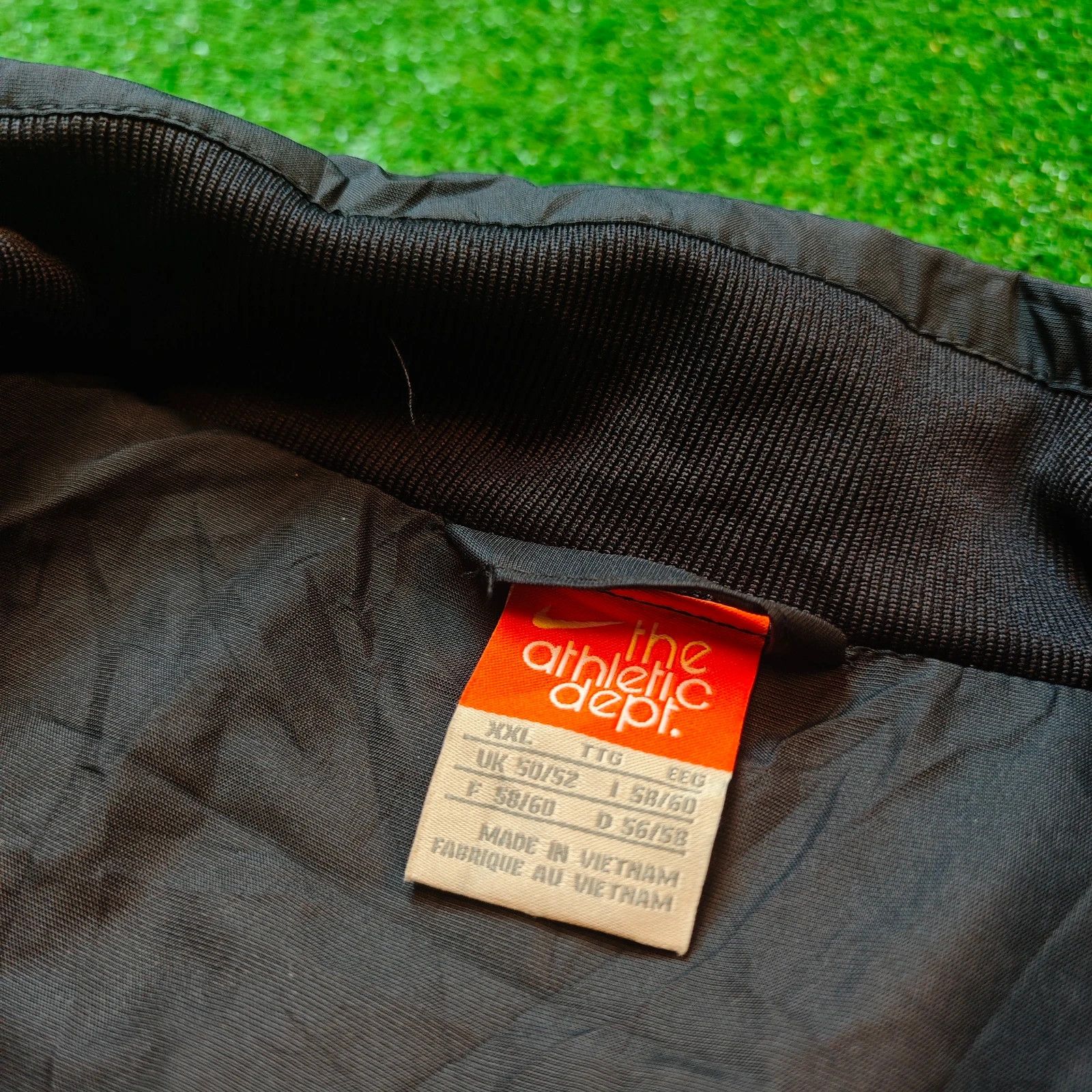 Nike × Vintage Vintage Nike Jacket Mens 2XL windbreaker zip outdoors y2k Size US XXL / EU 58 / 5 - 8 Thumbnail