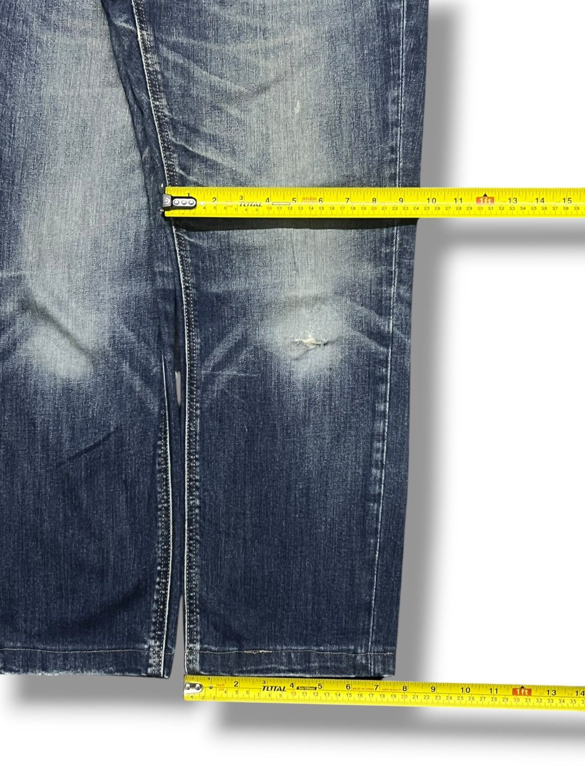 Levi's Vintage Levi’s 541 - Faded Wash, Distressed Denim Size US 31 - 18 Thumbnail