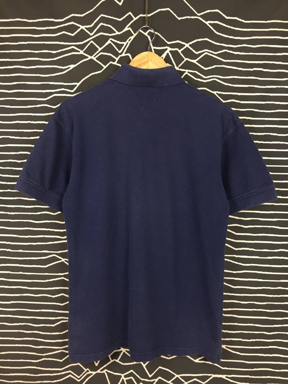 Tommy Hilfiger × Vintage Tommy Hilfiger Small Logo Casual Polo Tee Size US M / EU 48-50 / 2 - 6 Thumbnail