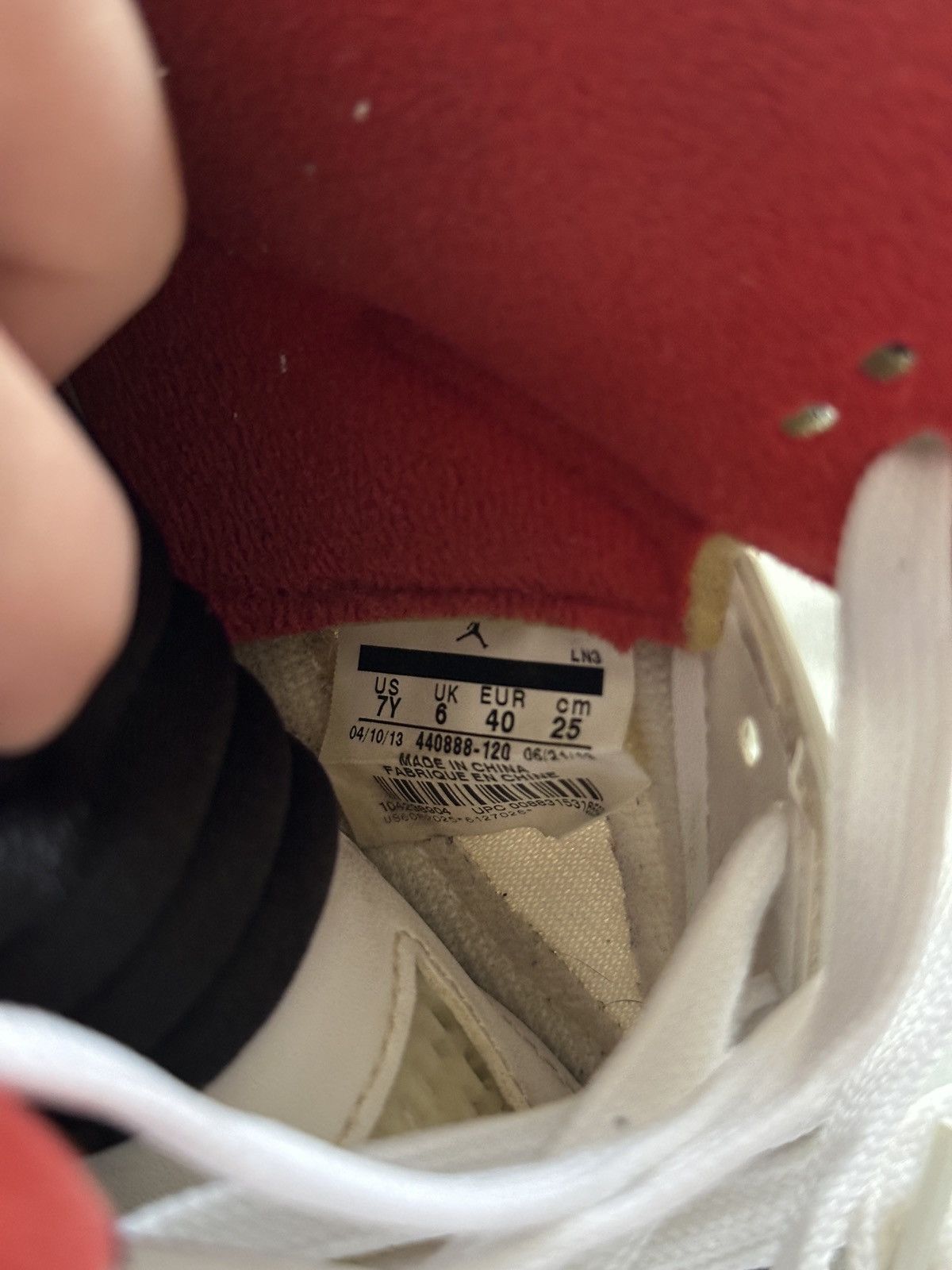 Jordan Brand Fire Red Black Tongue (2013) Jordan 5 Size US 7 / EU 40 - 6 Thumbnail