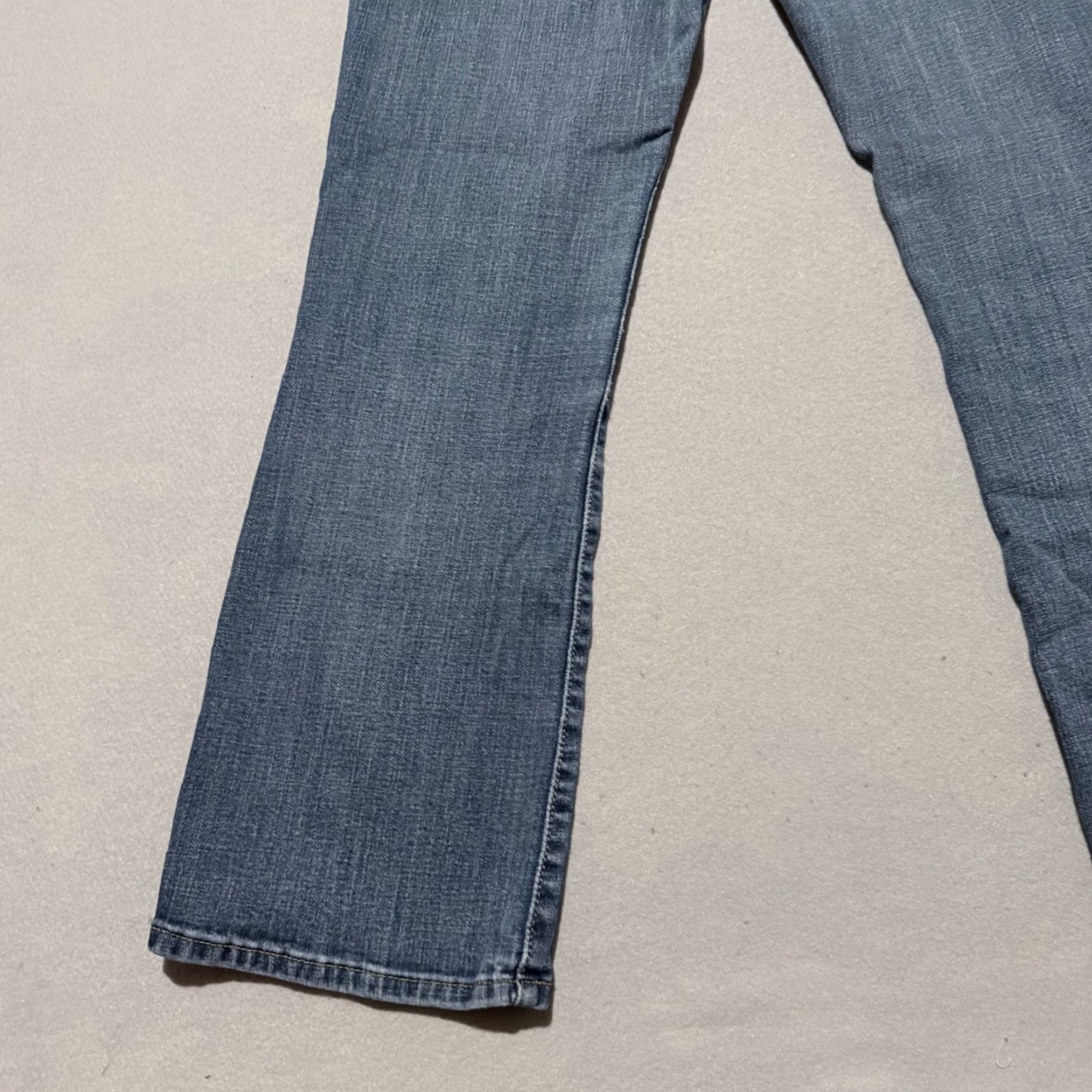 Denime Levi’s 315 Shaping Bootcut Jeans Women Blue Denim Mid Rise 30x30 Retro Vintage No Size 30" / US 8 / IT 44 - 7 Thumbnail