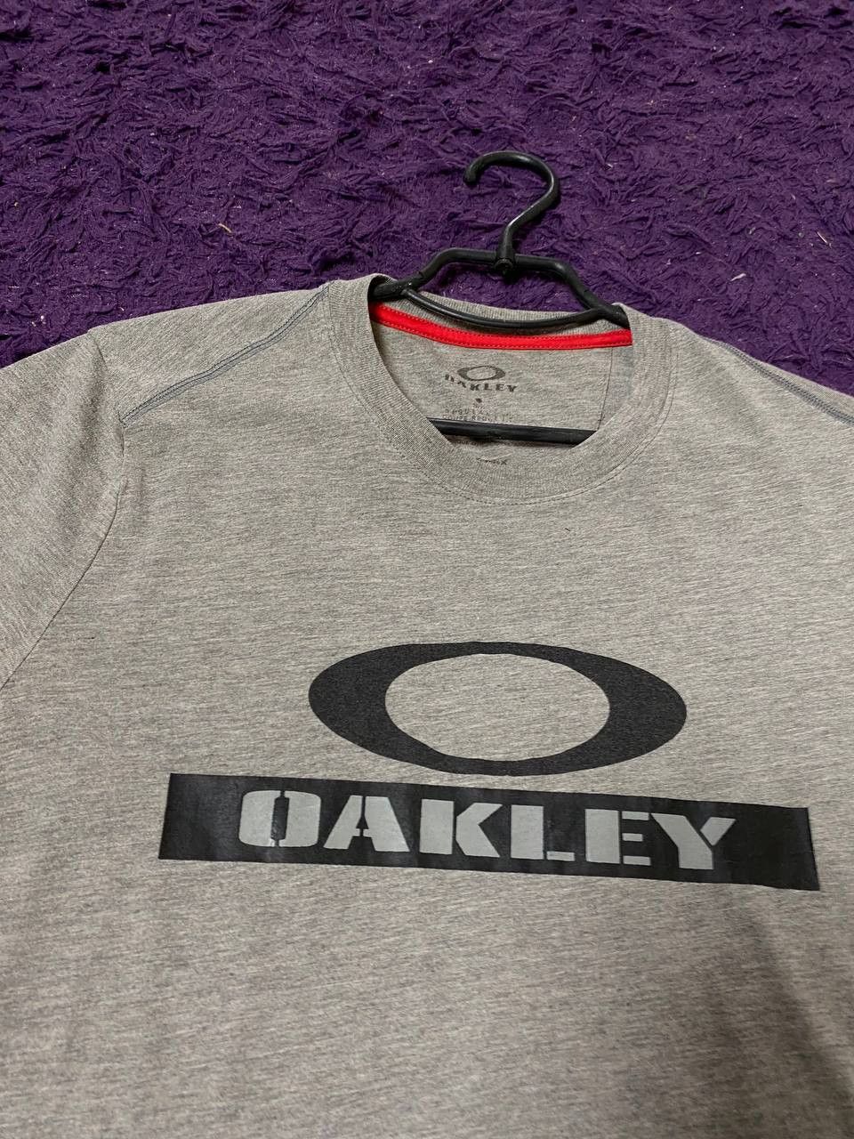 Oakley Vintage Oakley Big Y2K Logo Short Sleeve T-Shirt Size S Size US S / EU 44-46 / 1 - 5 Thumbnail