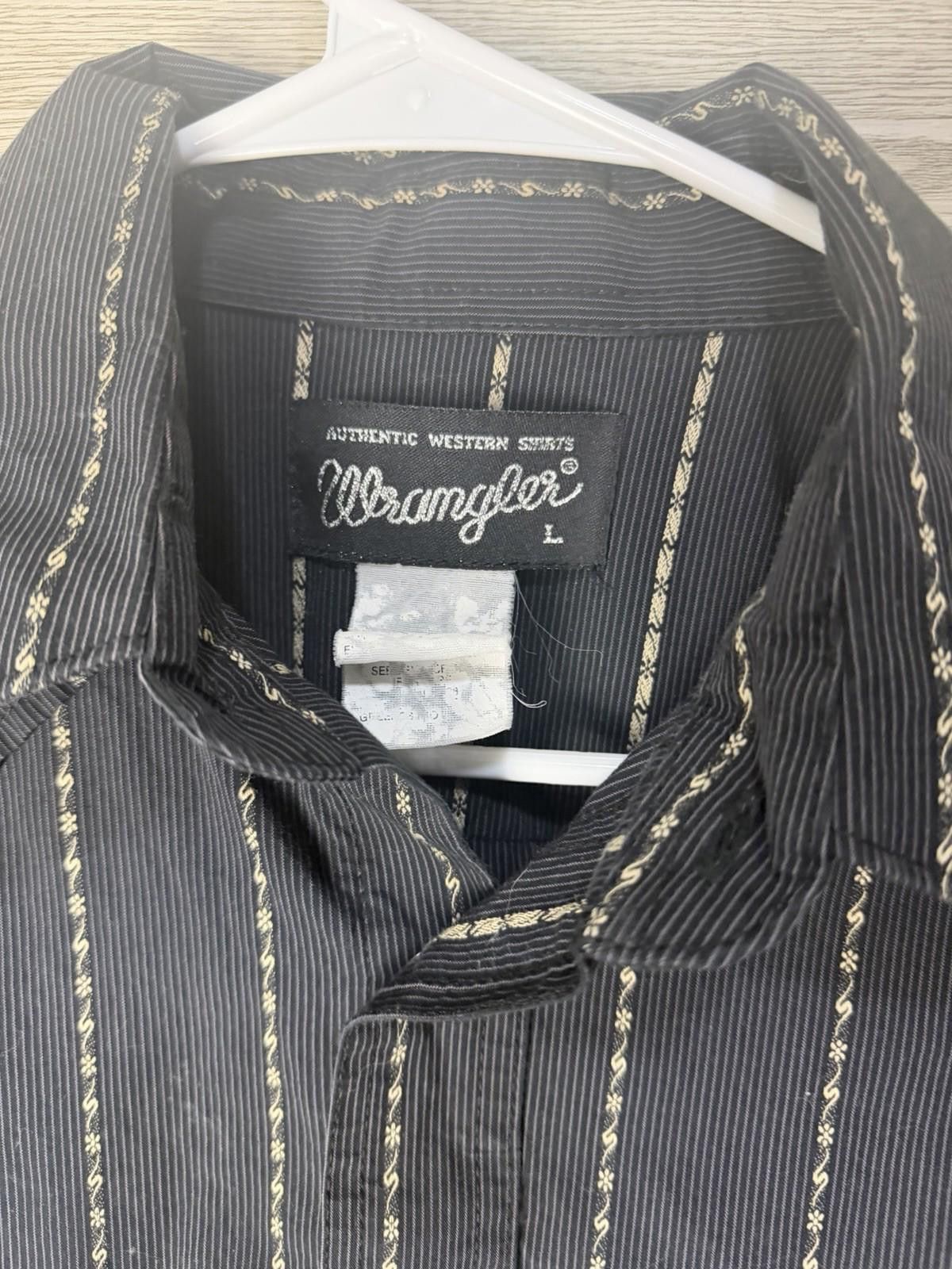 Wrangler VTG Wrangler Men's Shirt L Stripe Pearl Snap Rodeo Western Size US L / EU 52-54 / 3 - 3 Thumbnail