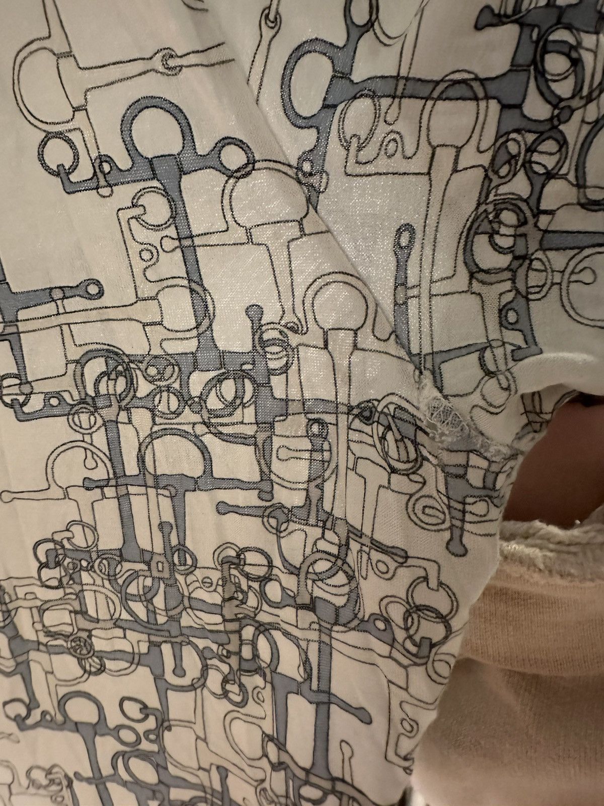 Hermes Hermès Horsebit Print T-Shirt L Italy — Damaged and Repaired Size US L / EU 52-54 / 3 - 6 Thumbnail