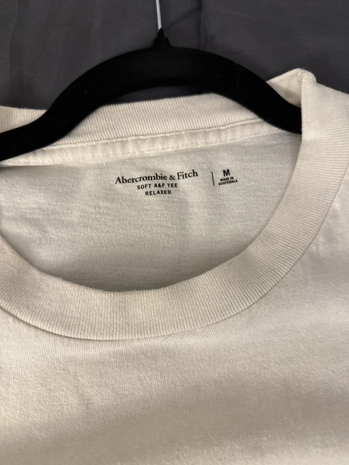 Abercrombie & Fitch Men’s M QUEEN ABERCROMBIE & FITCH GRAPHIC TEE Size US M / EU 48-50 / 2 - 3 Thumbnail