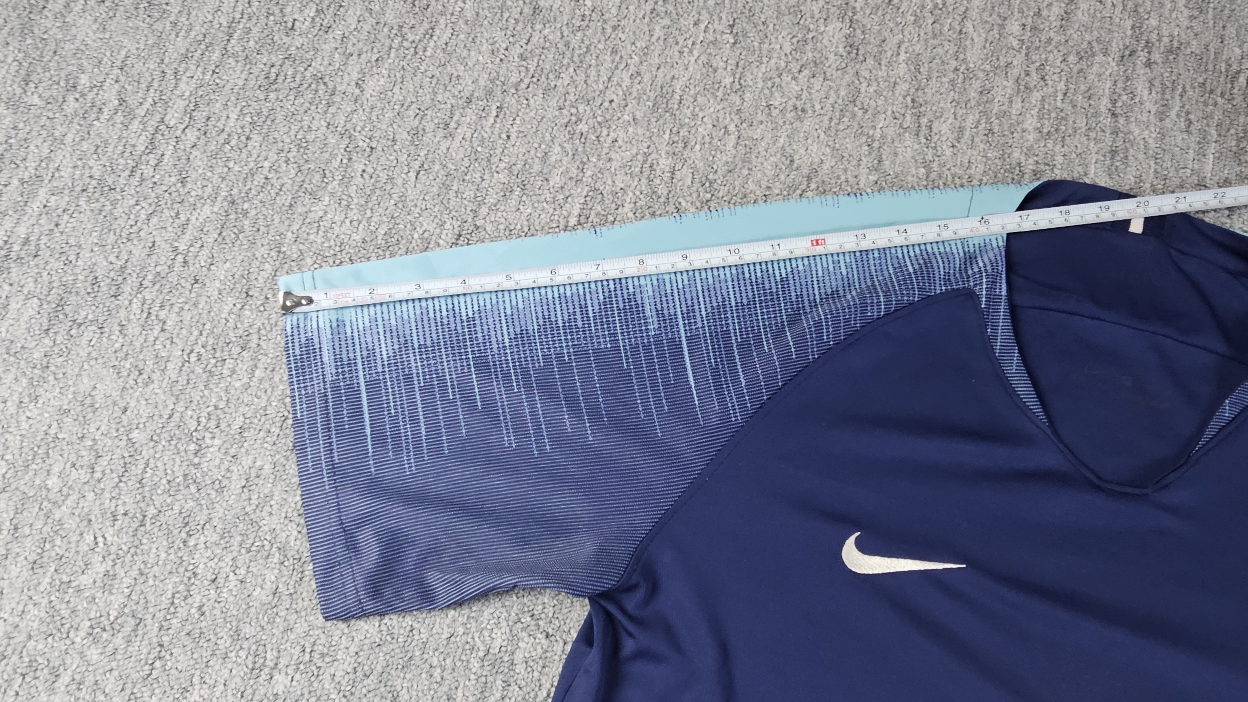 Nike Nike Tottenham 2018/19 Away Jersey Navy CL Final Season L Size US L / EU 52-54 / 3 - 9 Thumbnail
