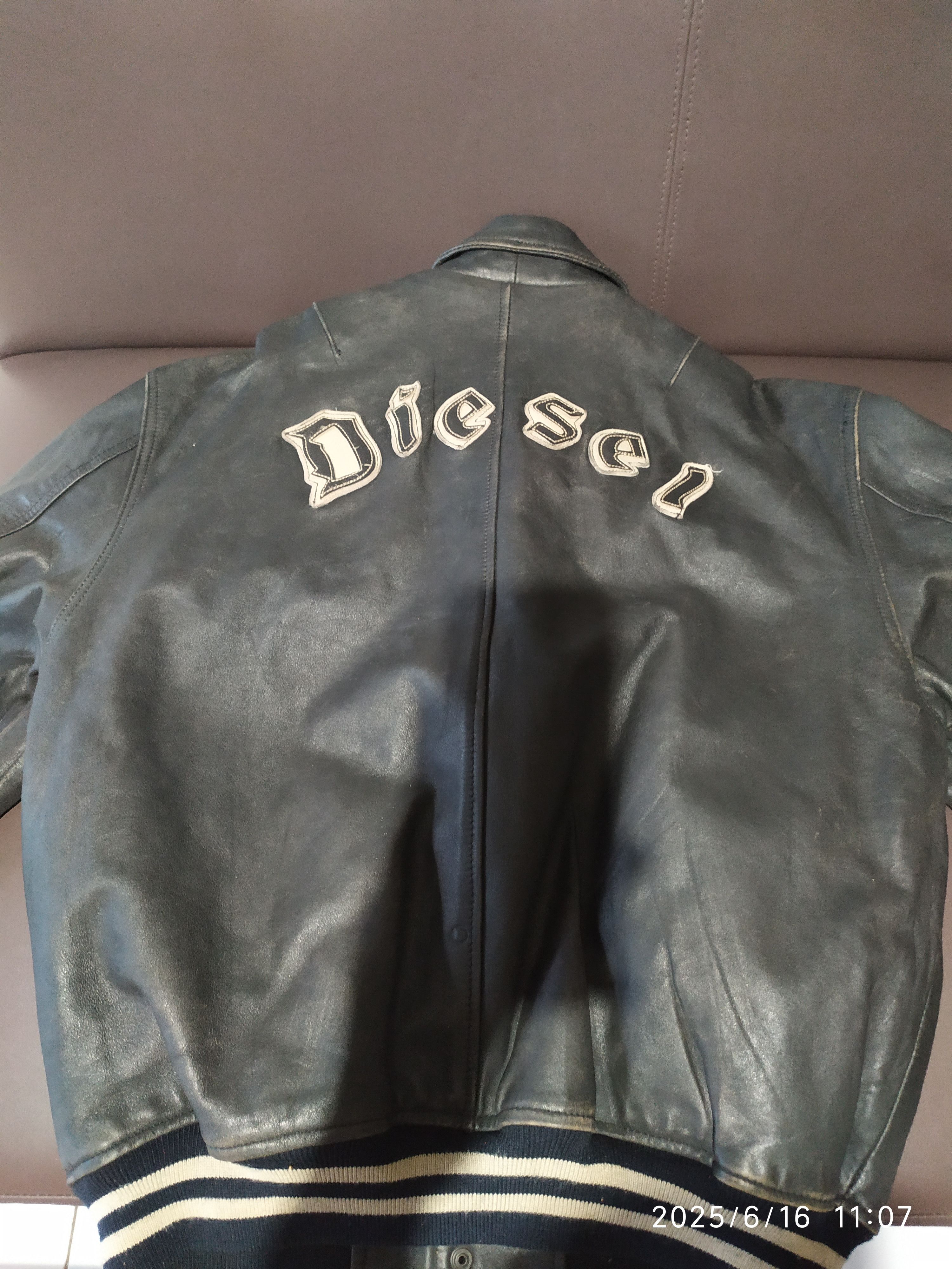 Diesel DIESEL MASTERPIECE LEATHER EMBROIDERY FLYING VARSITY JACKET Size US L / EU 52-54 / 3 - 11 Thumbnail
