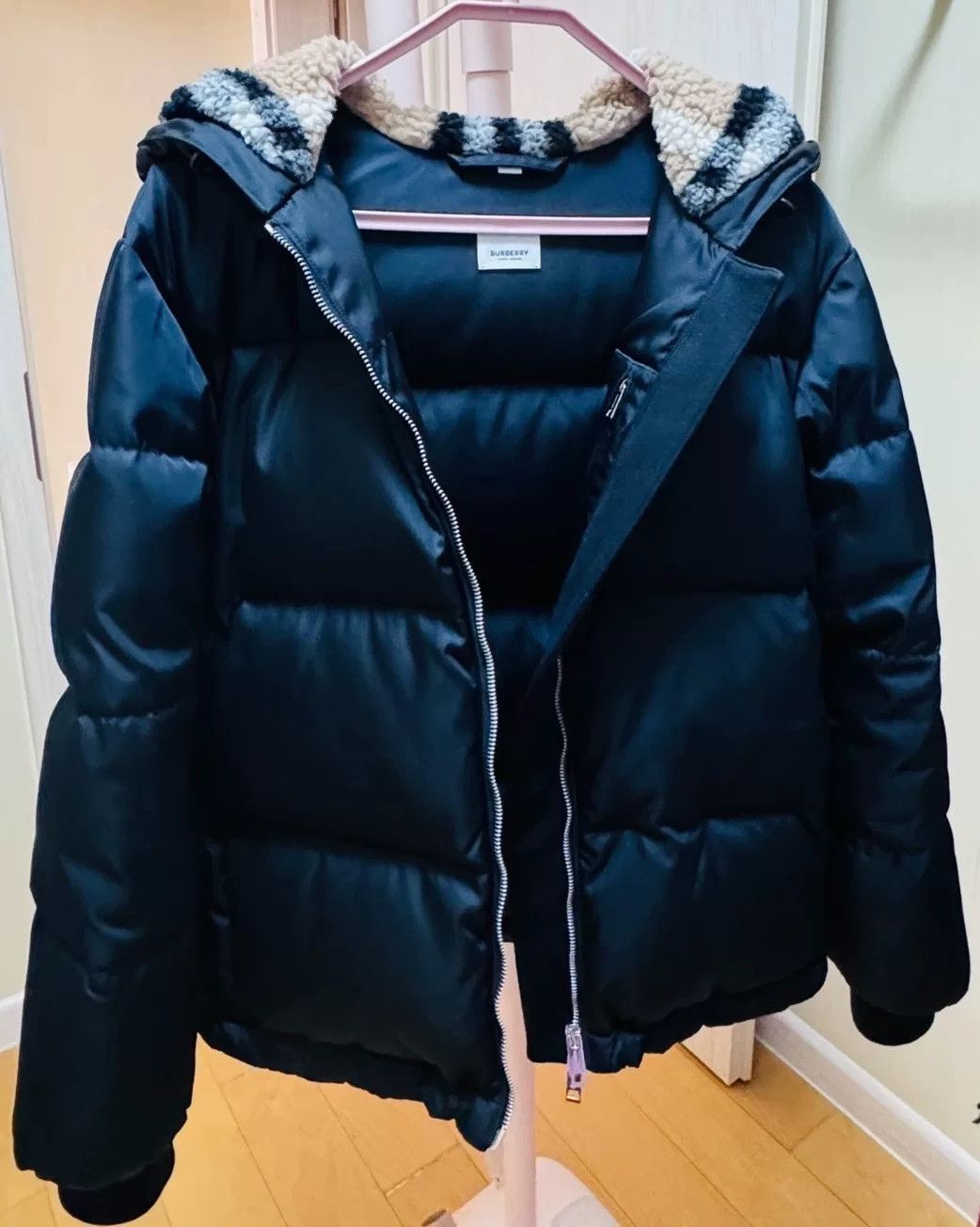 Burberry Burberry Genuine Down Jacket Size S / US 4 / IT 40 - 1 Thumbnail