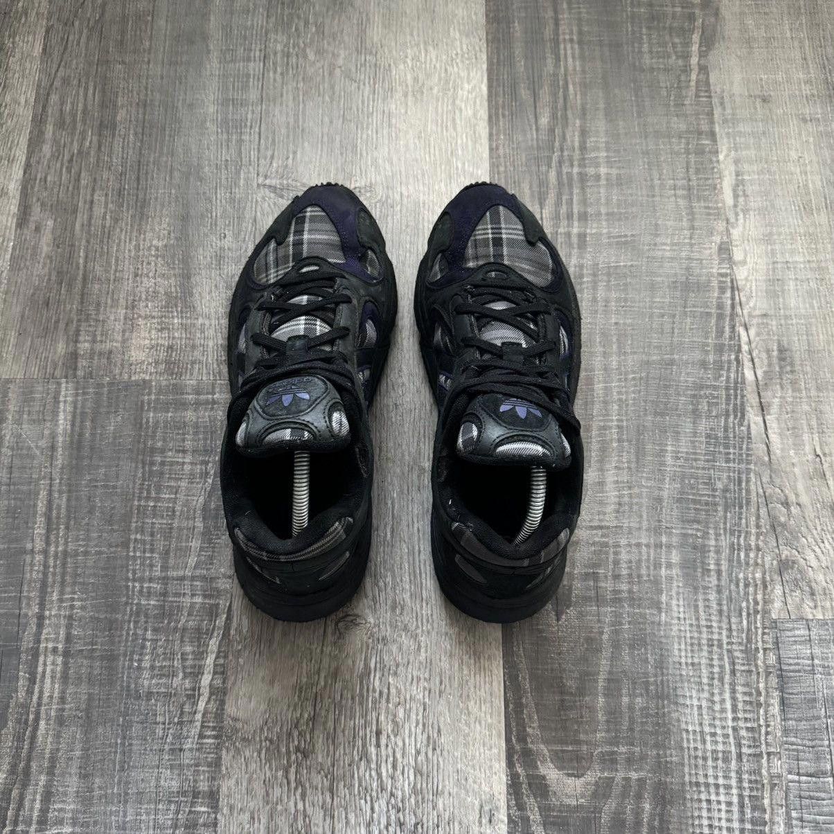 Adidas ADIDAS • Yung-1 "Purple Plaid" (9M) Size US 9 / EU 42 - 9 Thumbnail