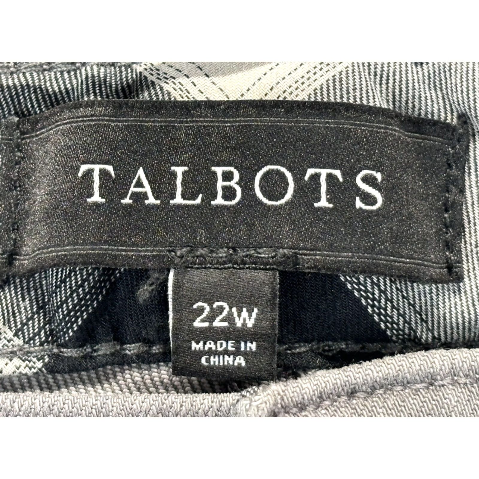 Talbots Talbots Jeans 22W Plus Grey Buffalo Check Contrast Cuff Denim Straight Women's Jeans Size 40" / US 18 - 6 Thumbnail