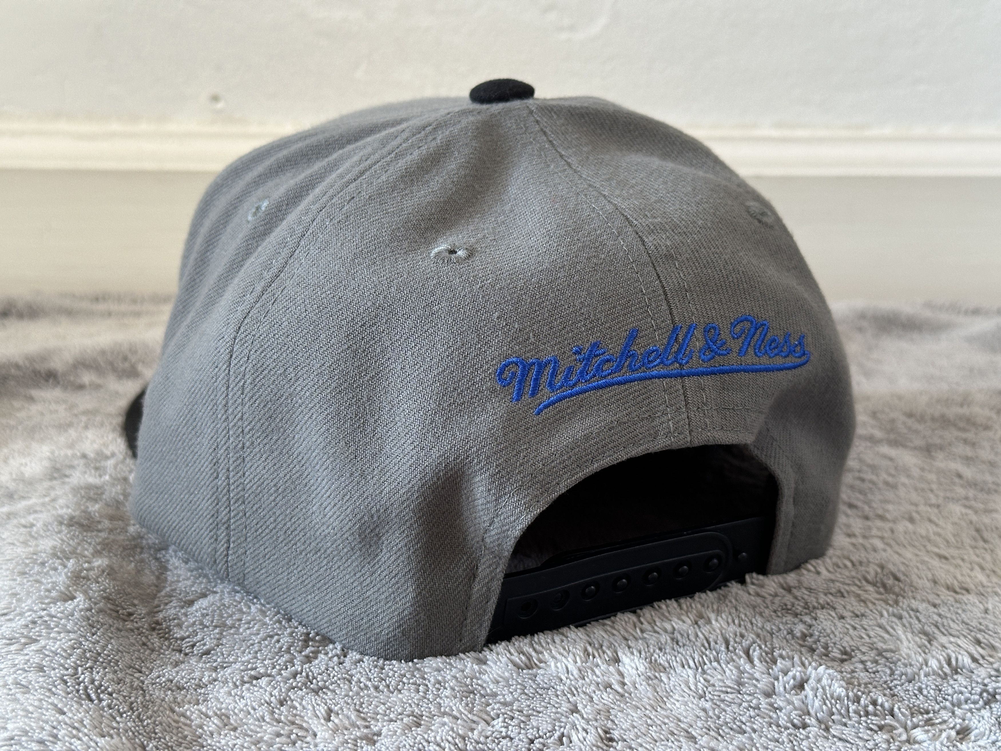 Mitchell & Ness Mitchell & Ness LA Clippers Snapback - Charcoal/Black Size ONE SIZE - 3 Thumbnail