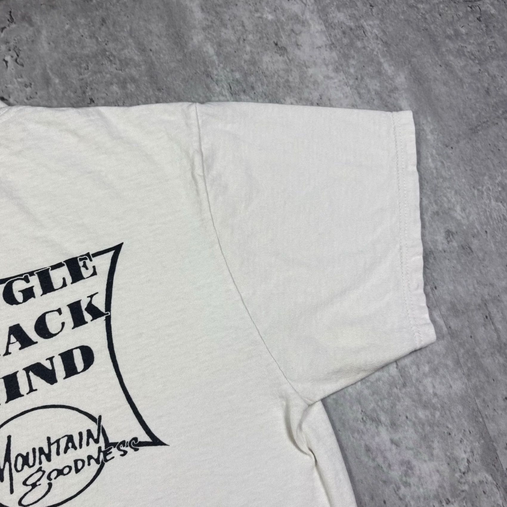 Tultex VINTAGE 90s T-Shirt Tultex White Size M Graphic Print Short Sleeve Round Neck Cotton Men 1A Size US M / EU 48-50 / 2 - 7 Thumbnail