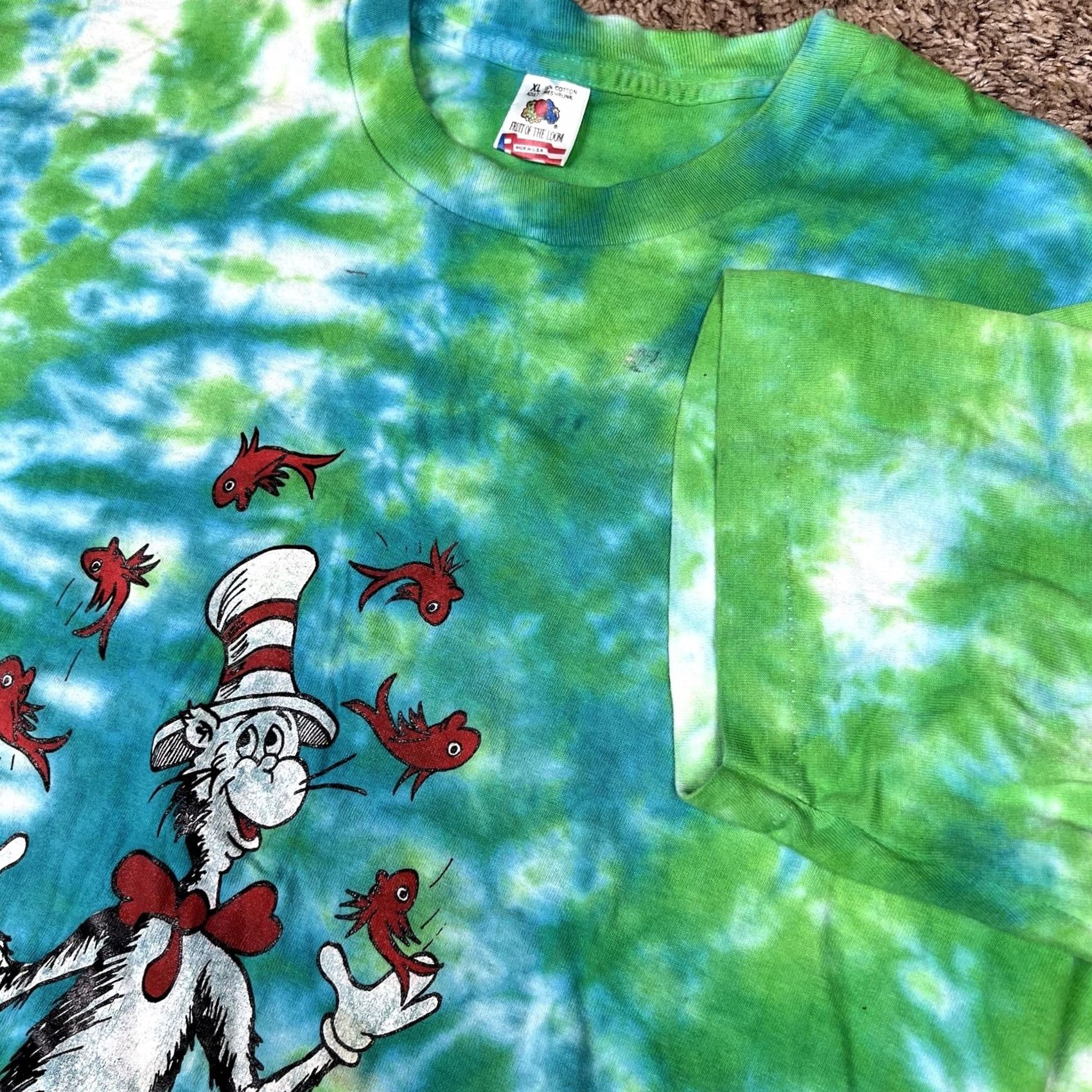 Fruit Of The Loom VINTAGE Dr. Seuss Cat In The Hat T-Shirt Size XL Green Tie Dye Shirt unisex Adults 90s Graphic Print Big Graphic Computer-Readable Size US XL / EU 56 / 4 - 4 Thumbnail
