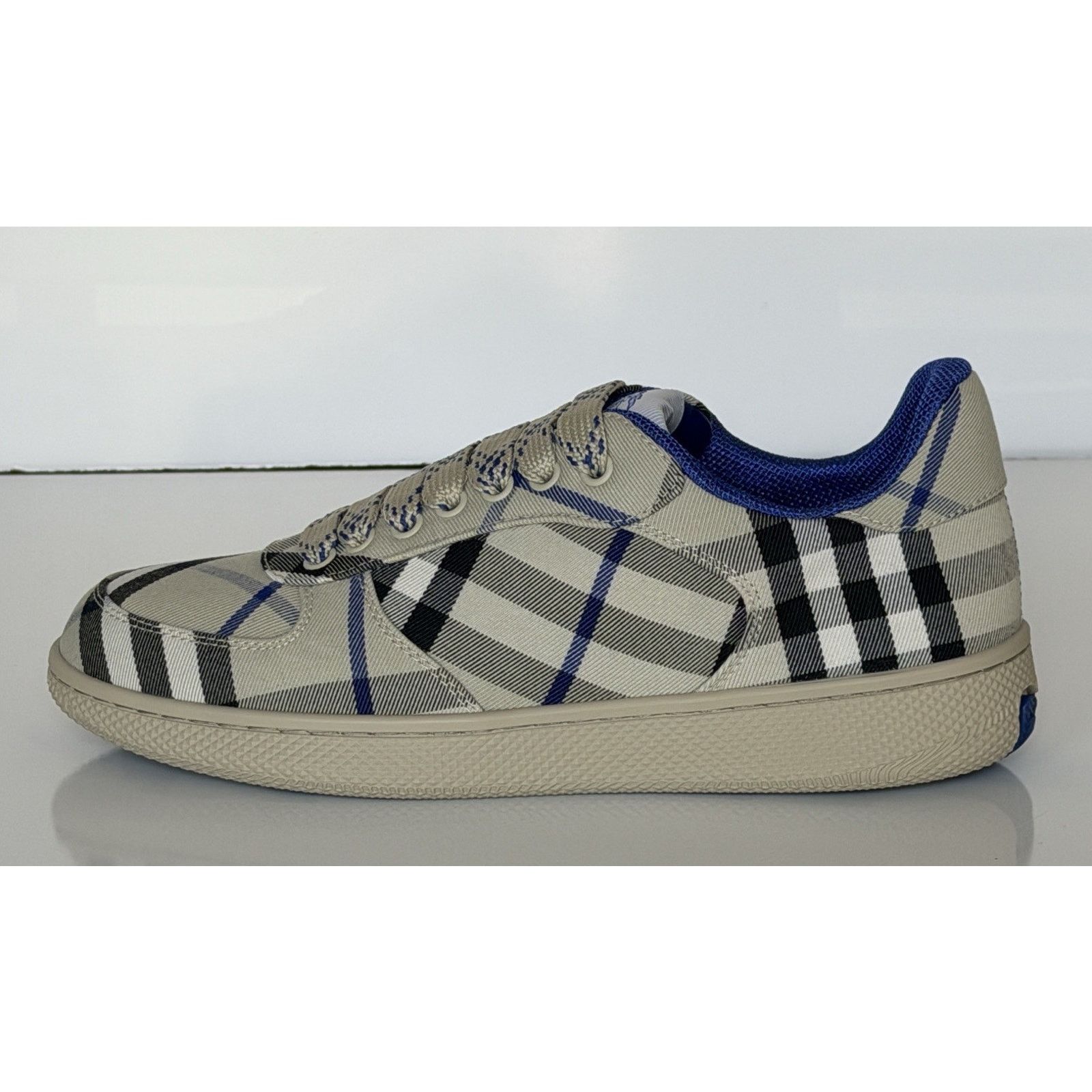 Burberry Burberry Women's Lichen IP Check Sneakers 9 US 8095373 Size US 9 / IT 39 - 4 Thumbnail