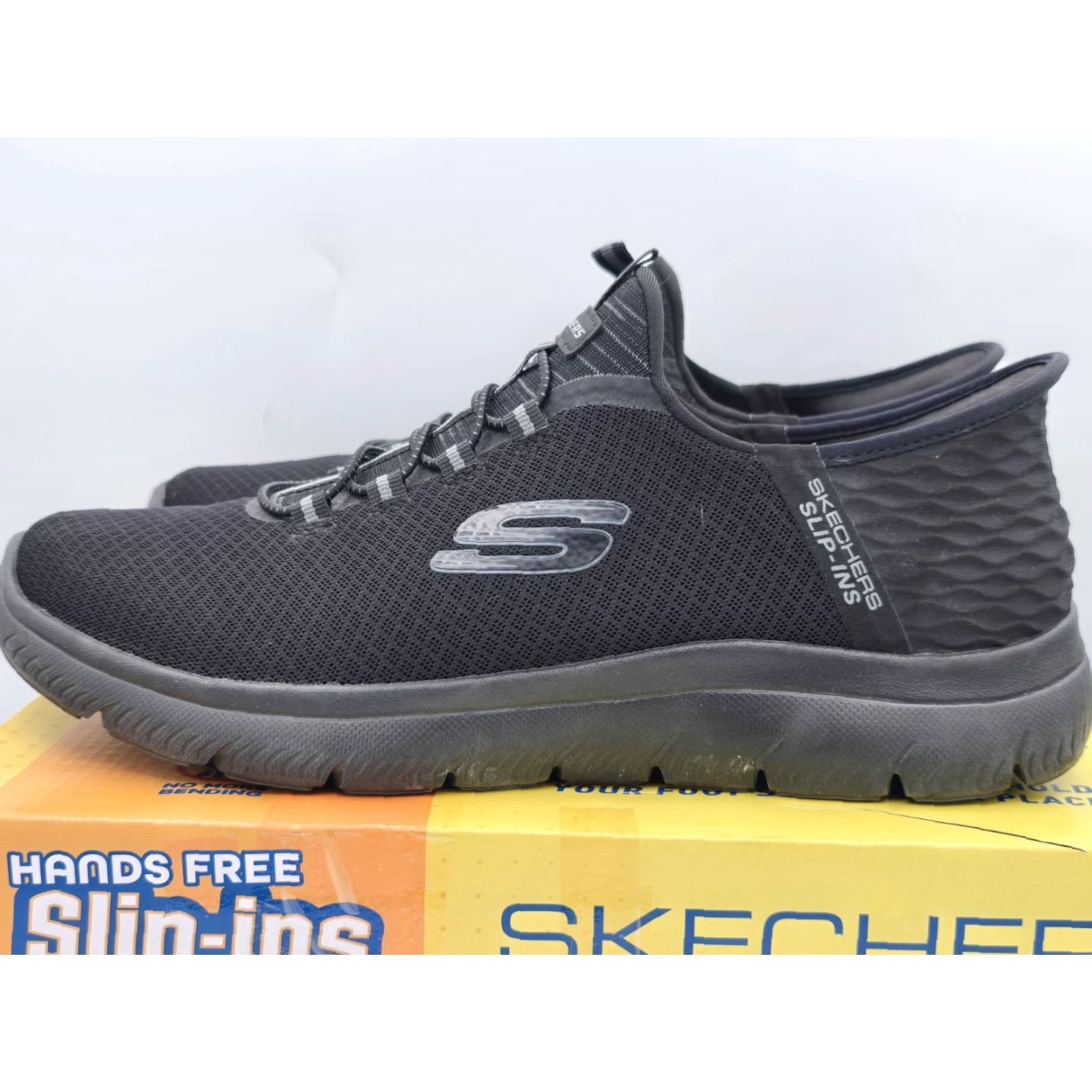 SKECHERS SKECHERS Man's Athleisure High Top Hands Free Slip Summits Black Sz 11 M Athletic Shoes Size US 11 / EU 44 - 6 Thumbnail