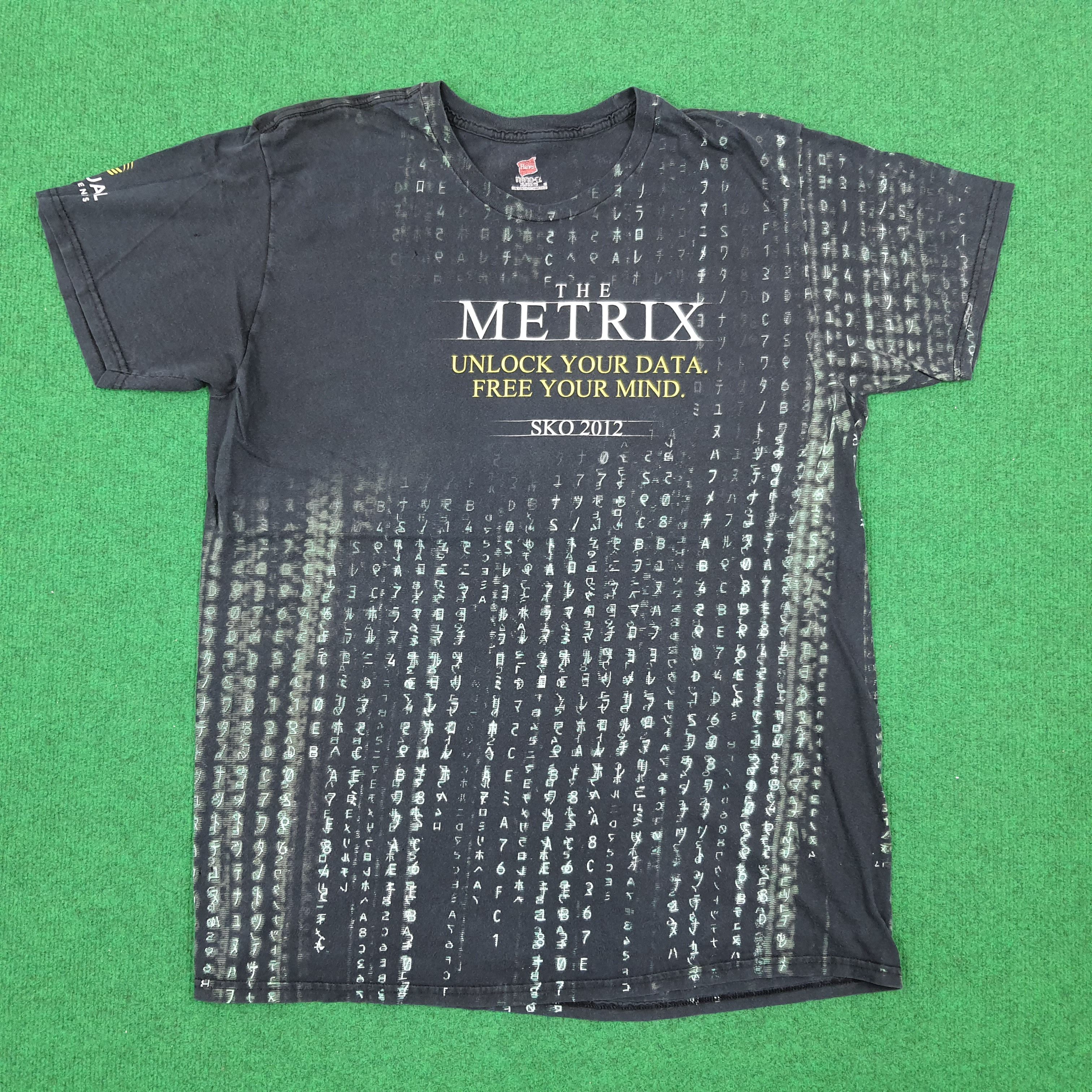 Vintage Vintage The Matrix American Spy Movie Tshirt Size US XL / EU 56 / 4 - 1 Thumbnail