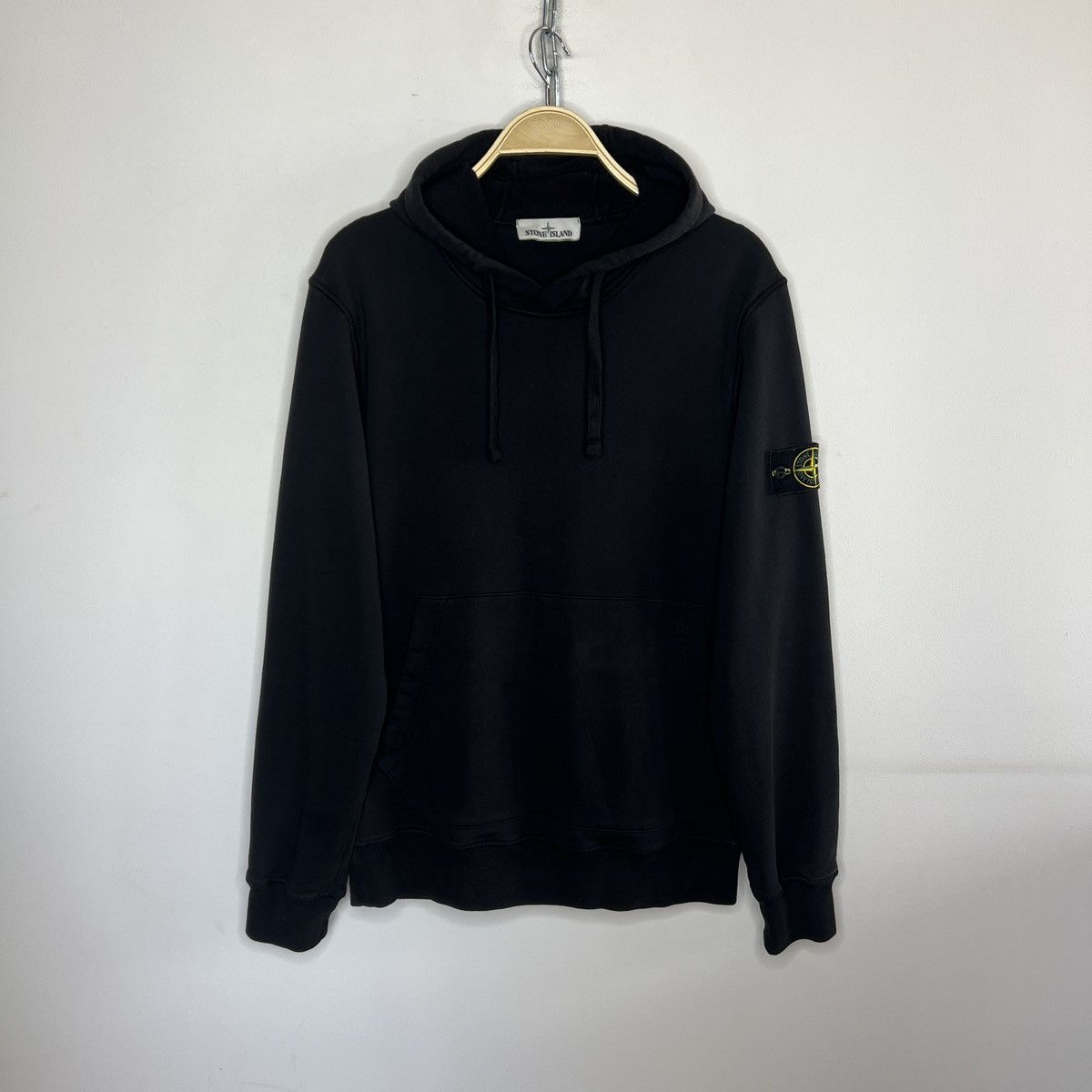 Stone Island Stone Island Hoodie Sweatshirt Hooded Black Patch Logo Size US L / EU 52-54 / 3 - 1 Thumbnail