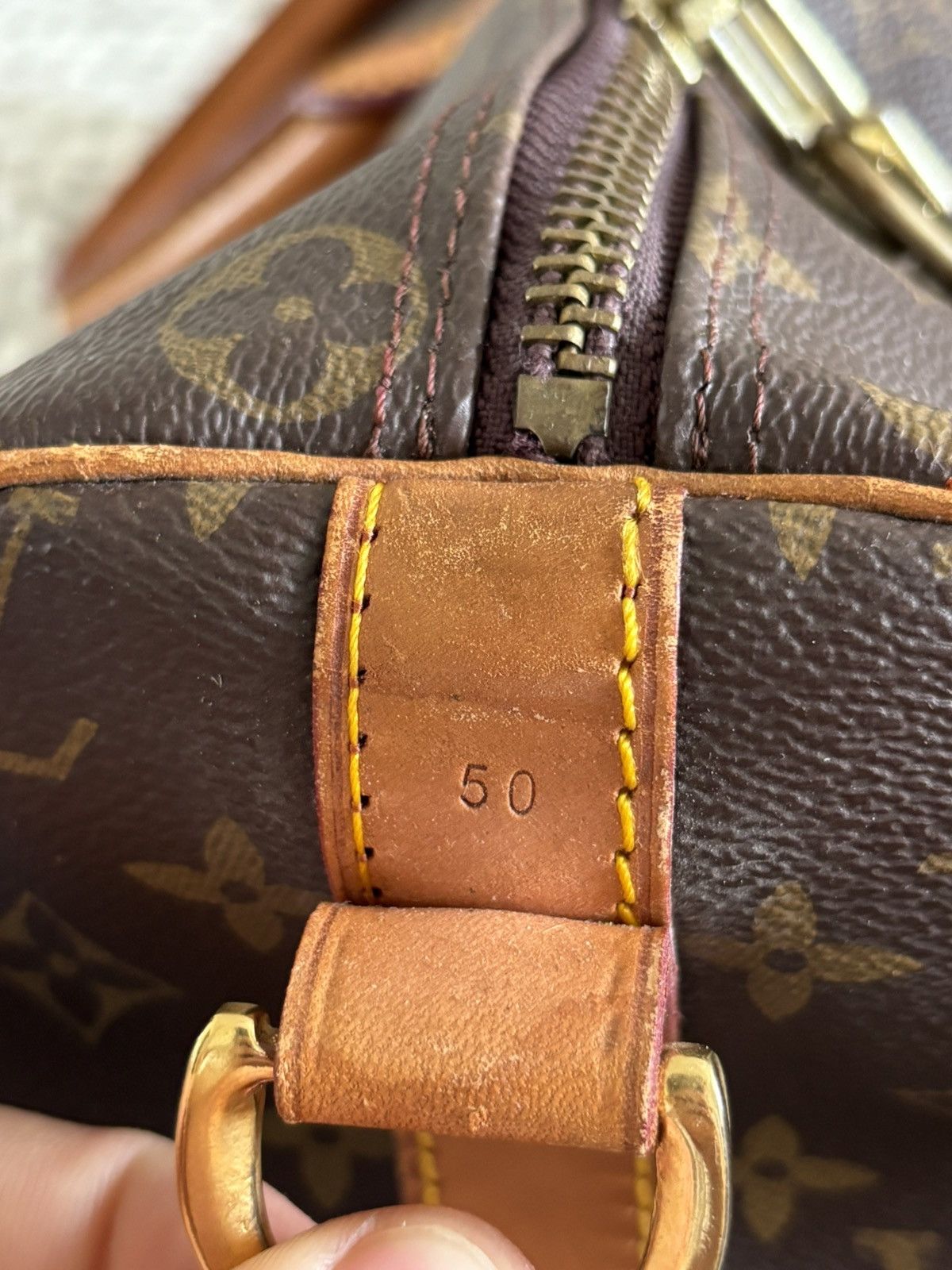 Louis Vuitton Louis Vuitton Keepall 50 Monogram Bag Size ONE SIZE - 21 Thumbnail