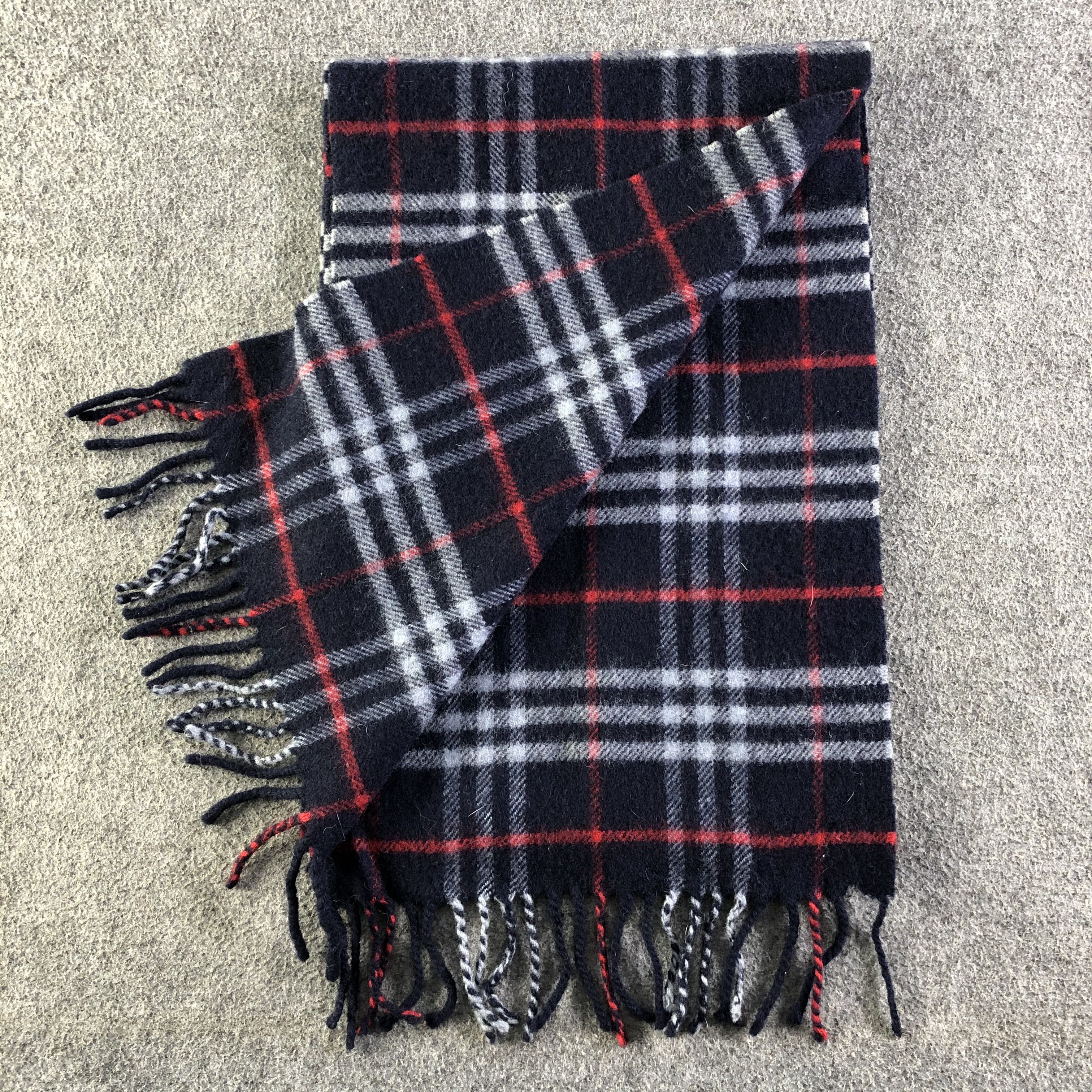Burberry Burberry Scarf / Muffler / Neckwear P600 Size ONE SIZE - 7 Thumbnail