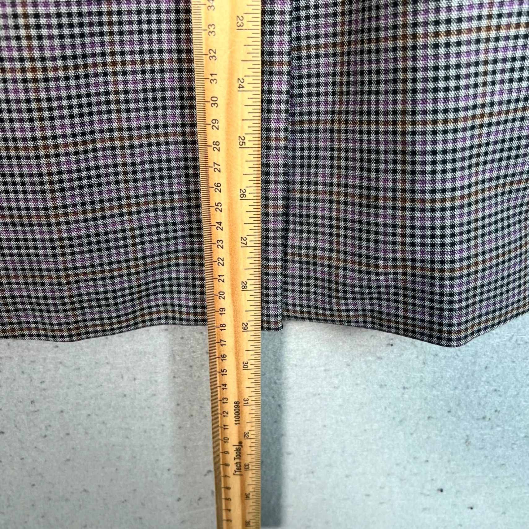 Vintage Halogen Blazer Jacket Single-Breasted Notch Gray Plaid Viscose Blend Long Sleeve Adult Womens 1 Polyester Dry Clean Only Business Size XS / US 0-2 / IT 36-38 - 6 Thumbnail