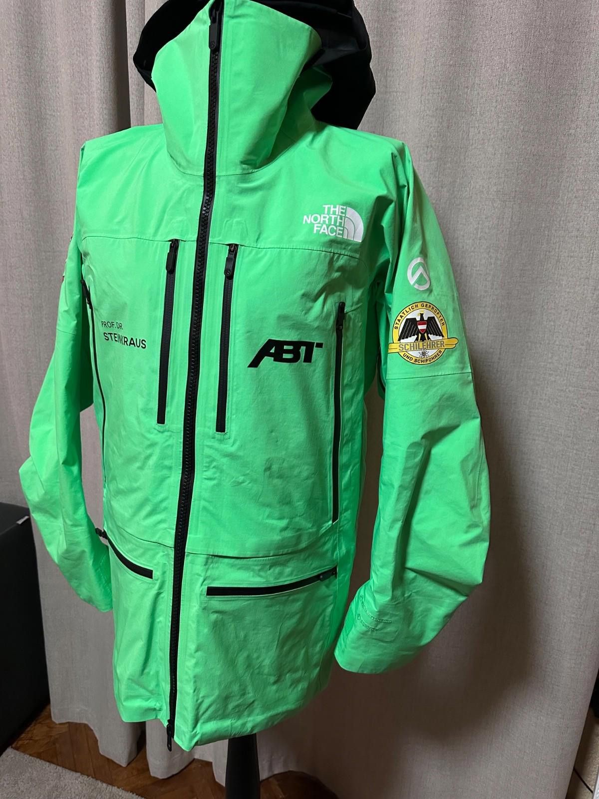 The North Face THE NORTH FACE Summit Tsirku GTX Pro Jacket Ski jacket Sz M Size US M / EU 48-50 / 2 - 4 Thumbnail