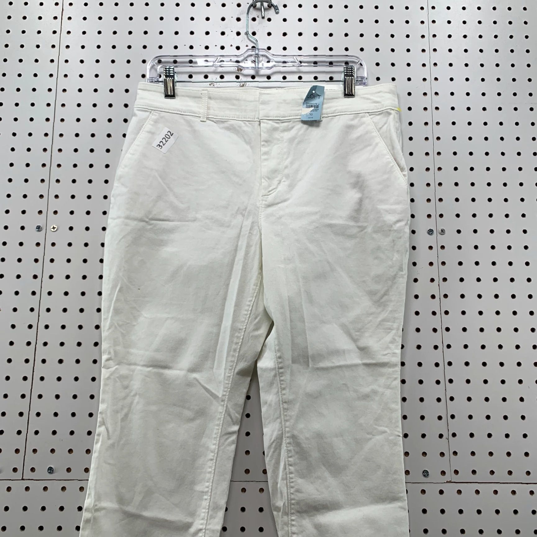 Ann Taylor Loft Girlfriend Chino Pants Women Size 10P Petite White 31x23 NWT Size 32" / US 10 / IT 46 - 2 Thumbnail