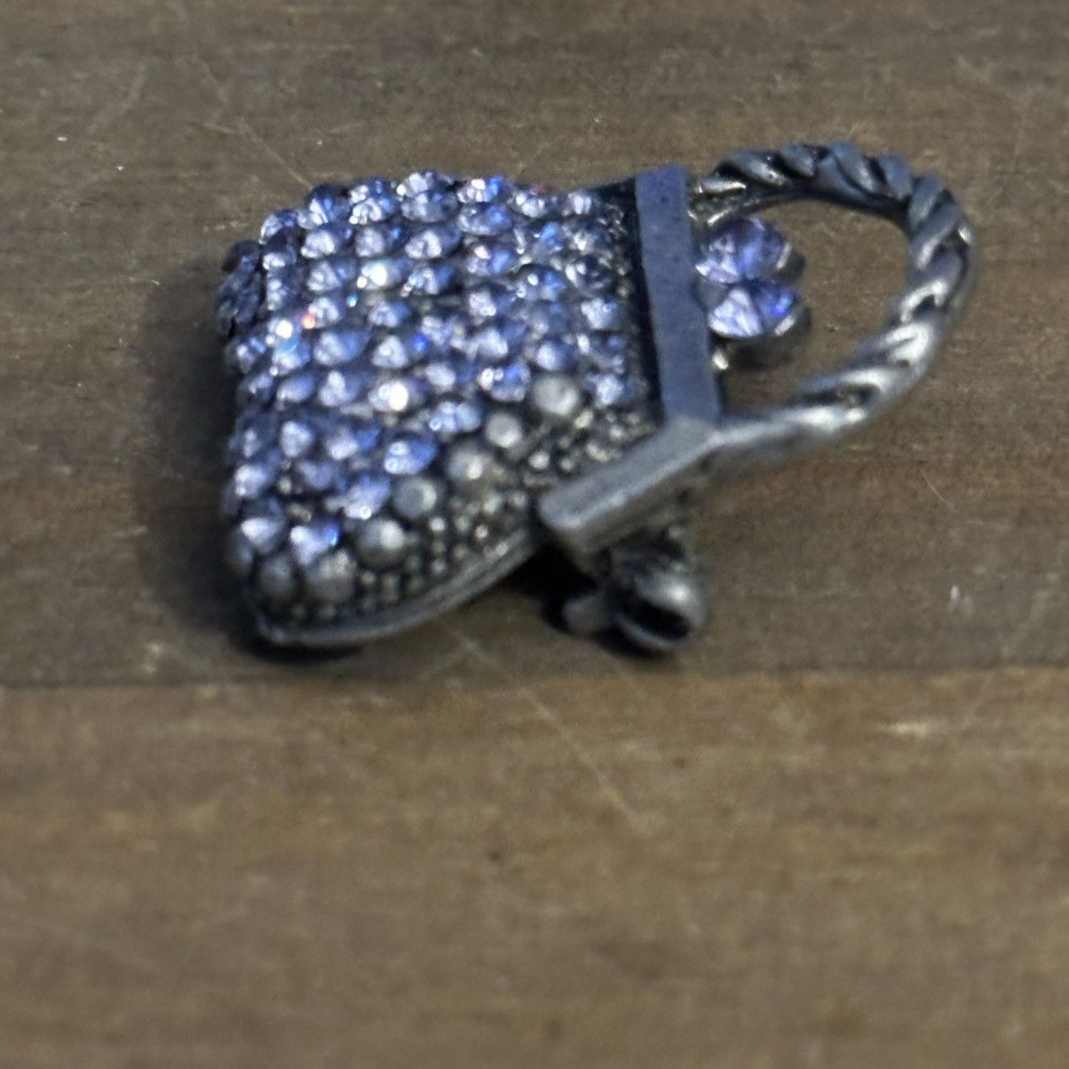 Vintage Vintage rhinestone purse brooch Size ONE SIZE - 3 Thumbnail