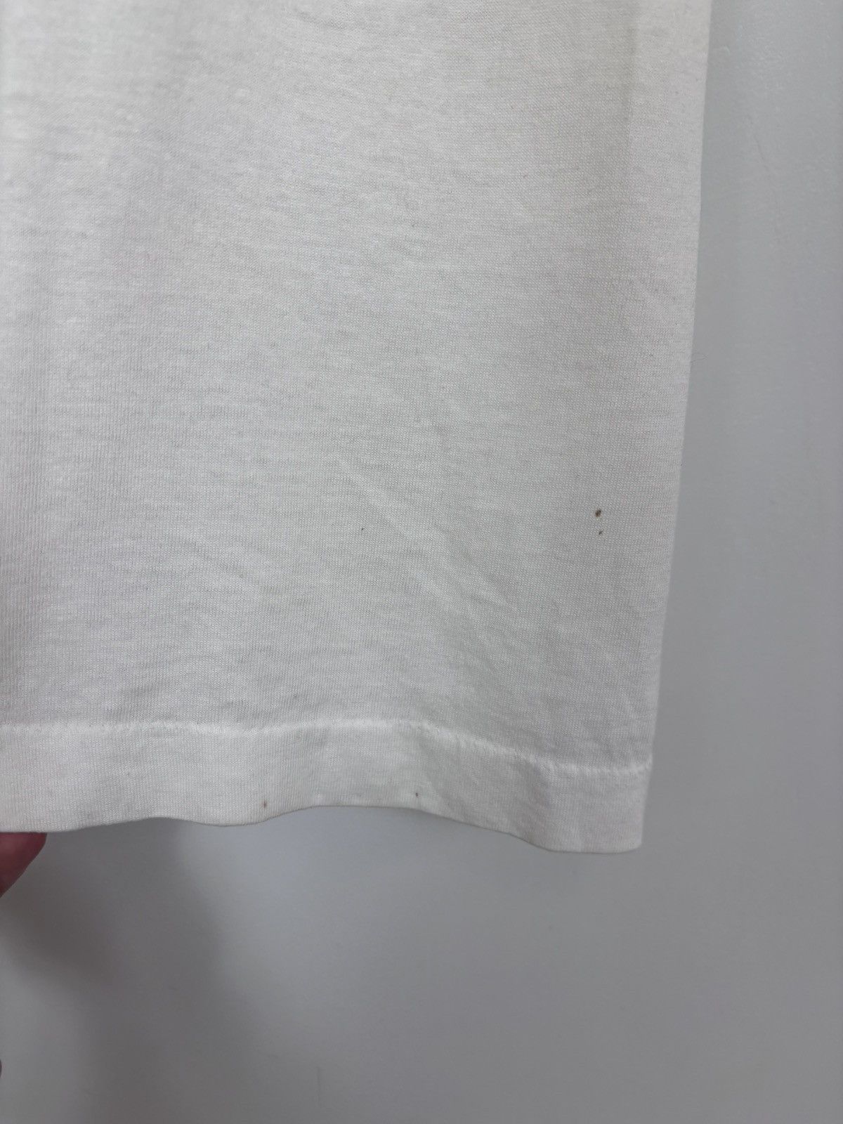 Vintage Vintage 1990s Kim’s Karate USA White Single Stitch T-Shirt Size US L / EU 52-54 / 3 - 19 Thumbnail