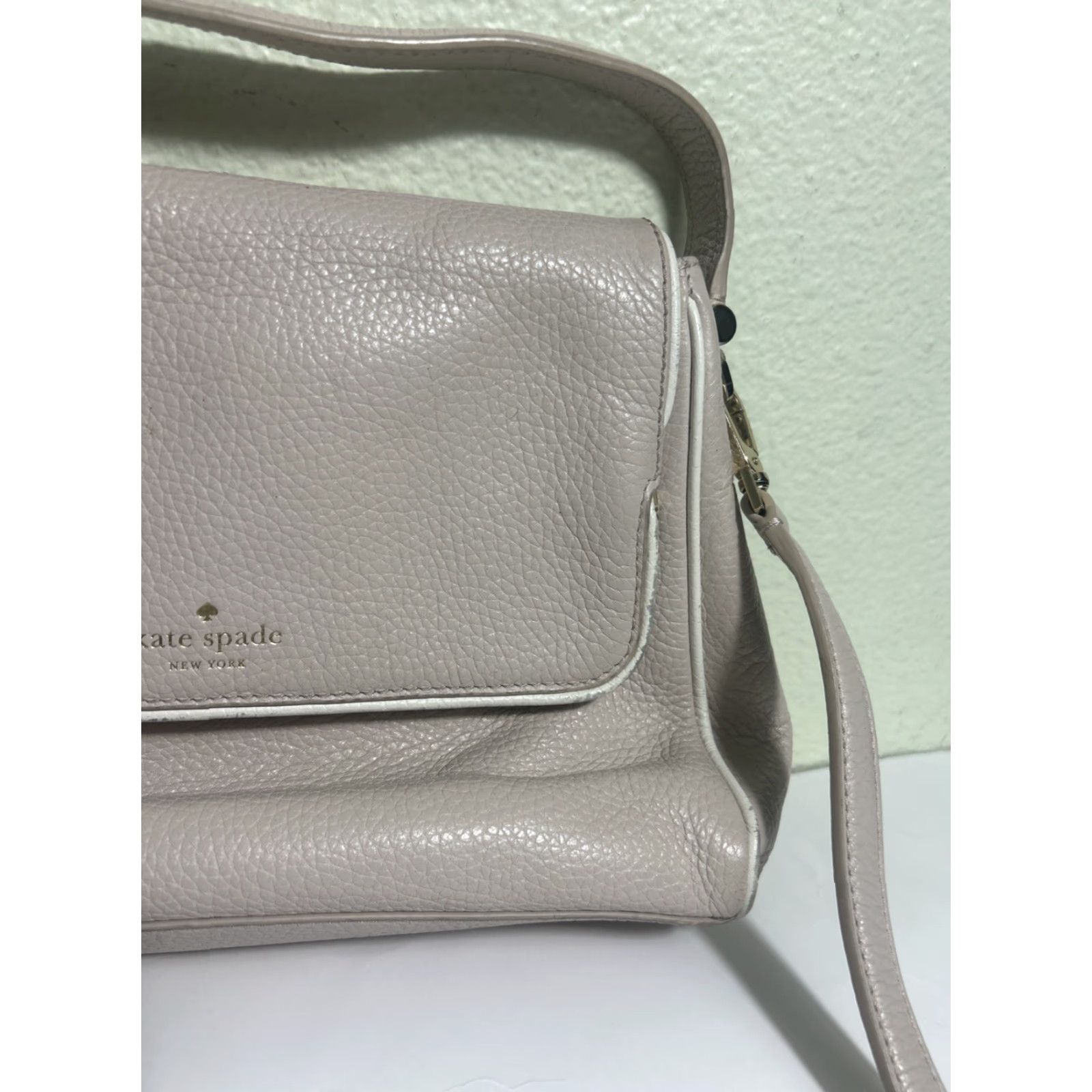Vintage VINTAGE: No (omit) Kate Spade New York Chester Street Miri Blush Leather Shoulder Crossbody Purse Size ONE SIZE - 4 Thumbnail