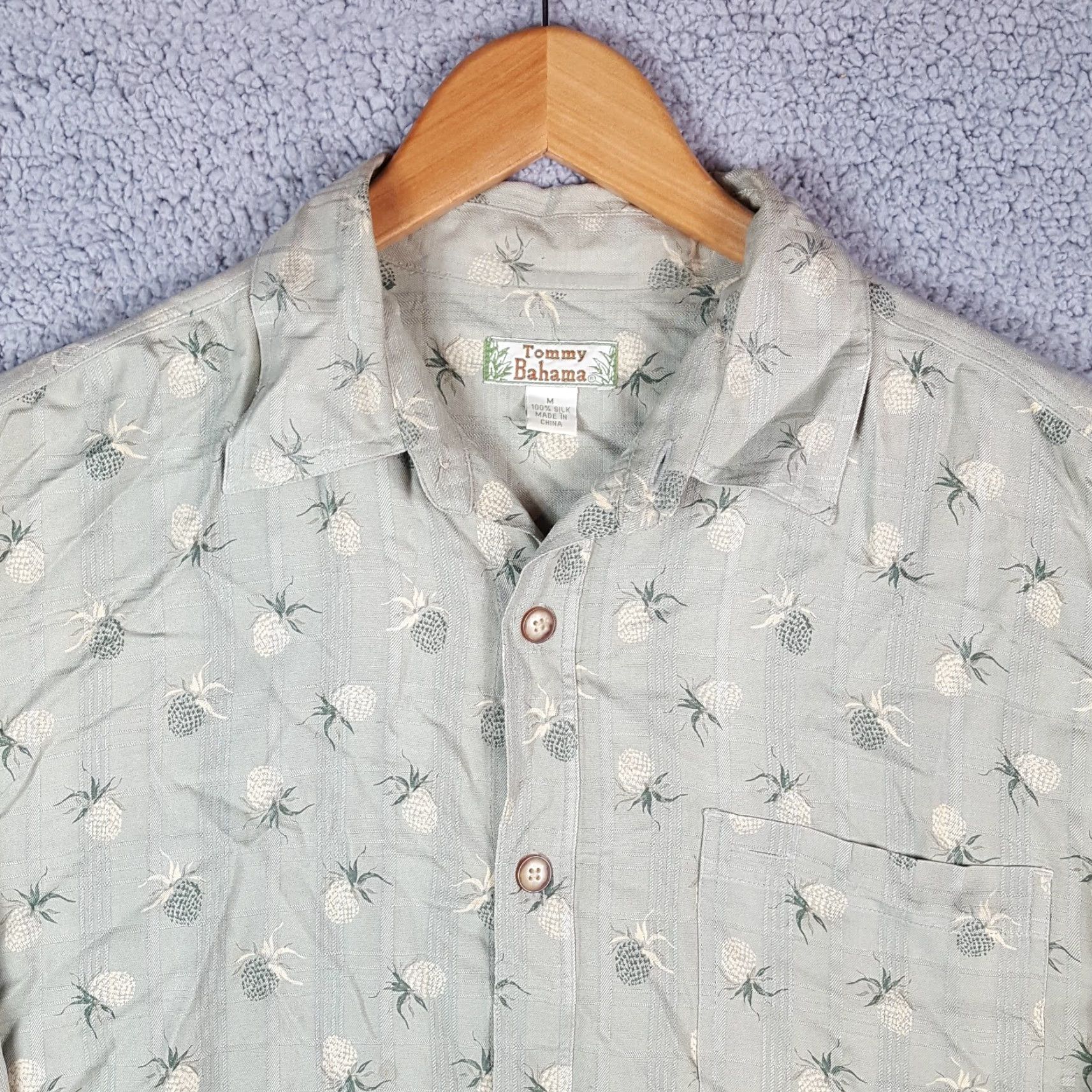 Tommy Bahama VINTAGE Tommy Bahama Pineapple Silk Long Sleeve Button-Up Camp Shirt M Green Hawaiian Retro Mens Size US M / EU 48-50 / 2 - 2 Thumbnail