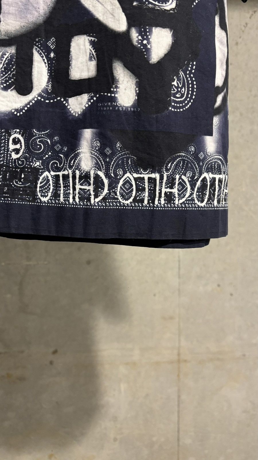 Chito × Givenchy Givenchy Chito Graffiti Bandana Button Up Size US M / EU 48-50 / 2 - 10 Thumbnail