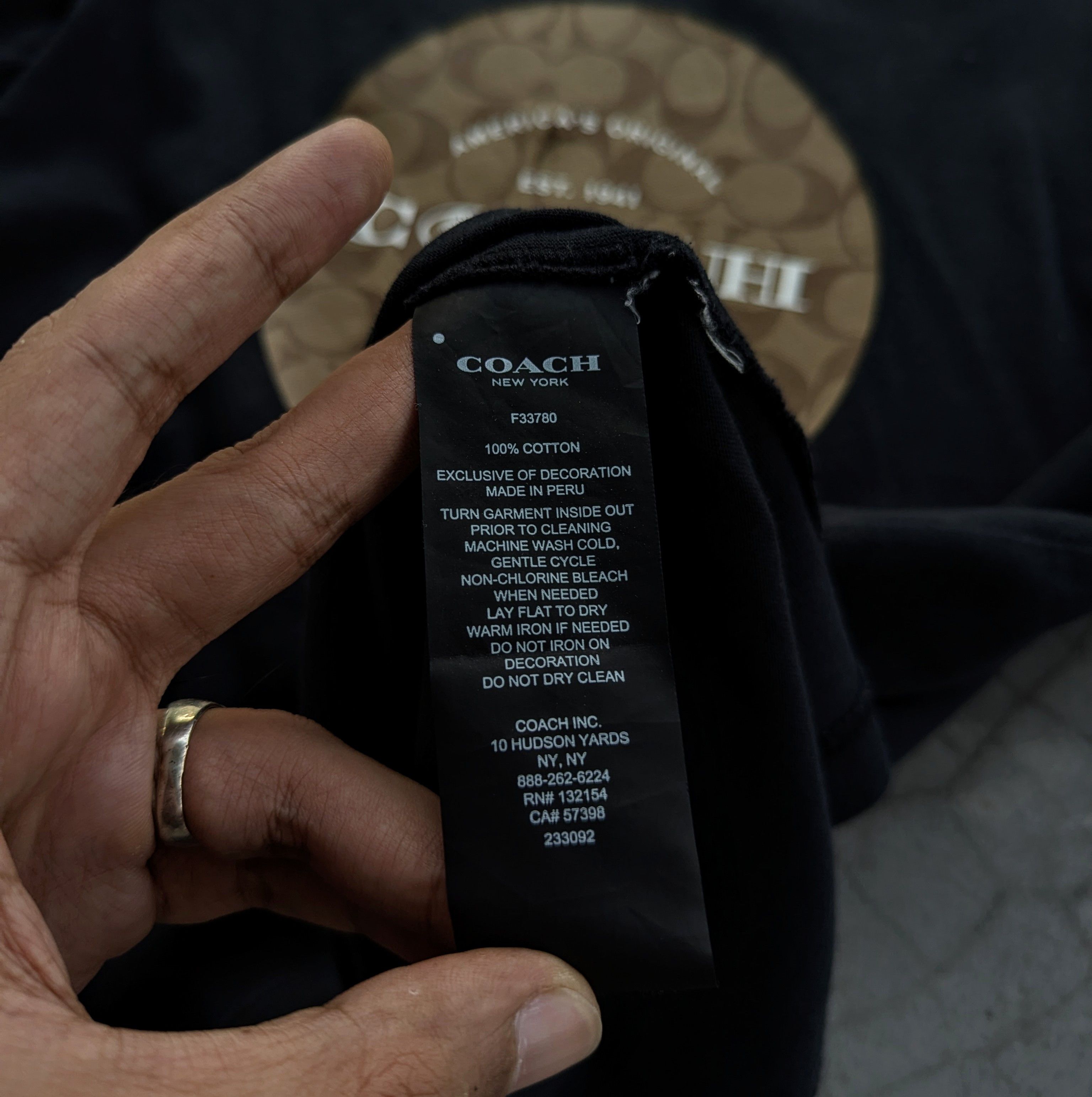Coach Coach Signature Tshirt Size US XS / EU 42 / 0 - 5 Thumbnail