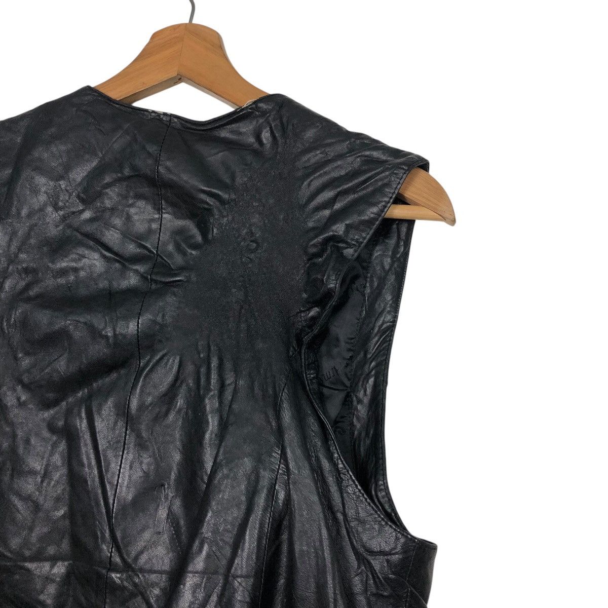 Japanese Brand 📌Rich Black Vintage Vest Leather Wind Armour Issey Miyake Size US M / EU 48-50 / 2 - 11 Thumbnail