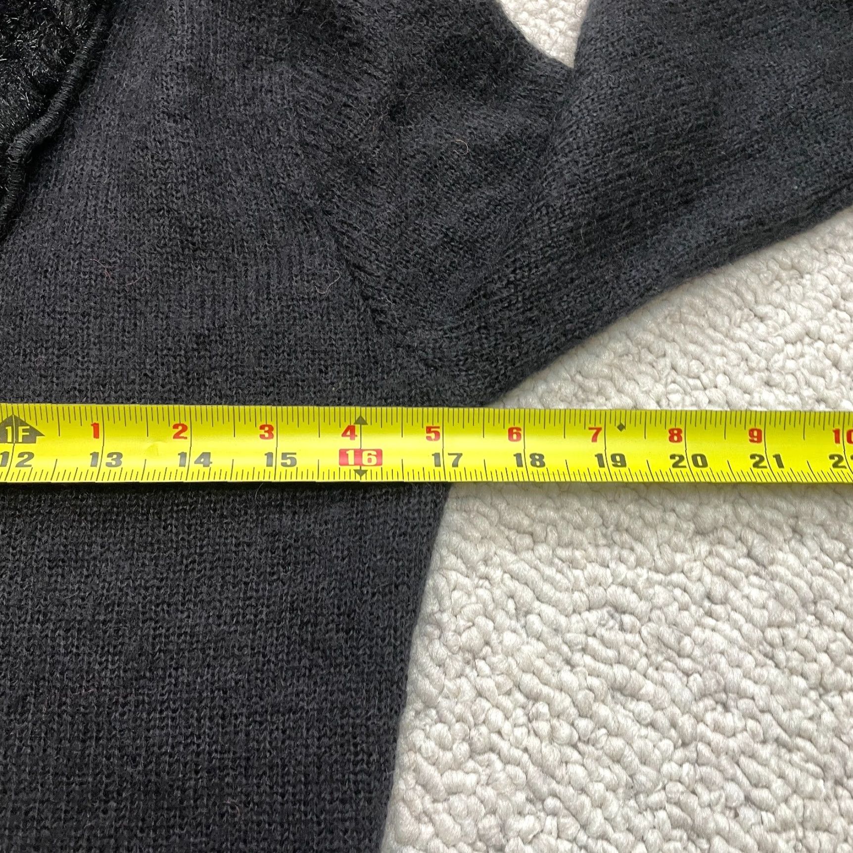 Essentials Essentials by Newport Designed in New Zealand Sweater Womens Medium Black Full Zip Knit Size M / US 6-8 / IT 42-44 - 7 Thumbnail