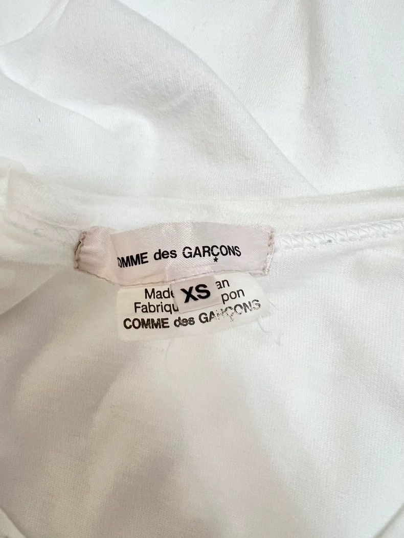 Comme des Garcons Comme Des Garcons White flower short sleeved shirt 2505-Nex Size XS / US 0-2 / IT 36-38 - 2 Thumbnail