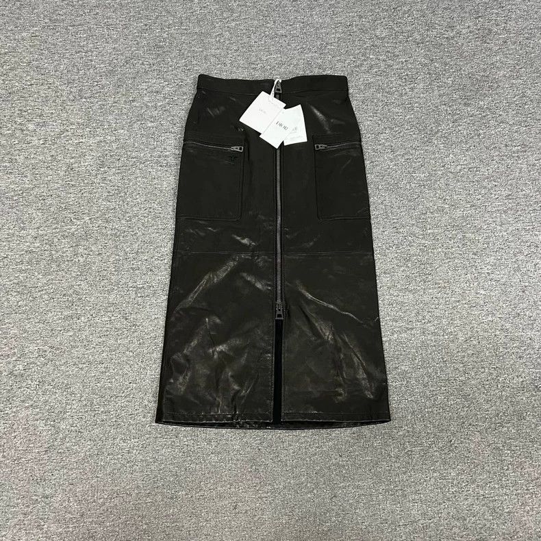 Dior black leather skirt with bee embroidery-dmc Size US 36 / EU 52 - 1 Thumbnail